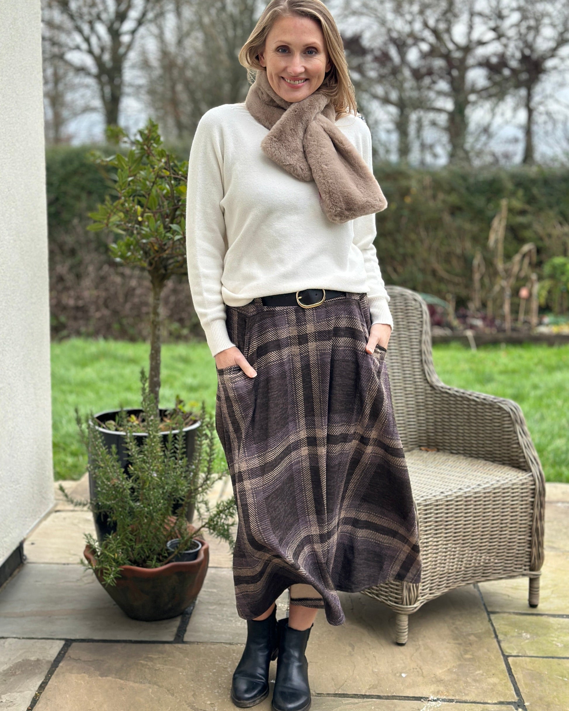 Clothing Check Skirt With Belt - Chocolate/Mocha