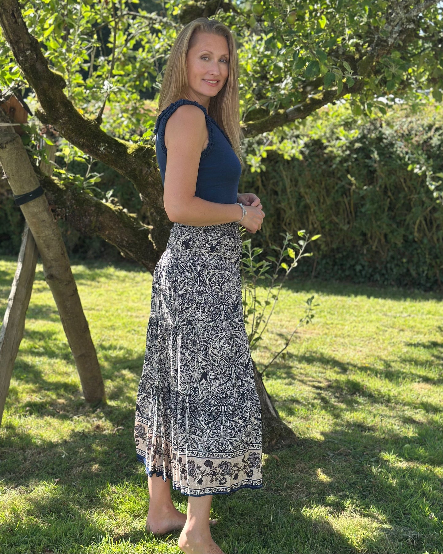Clothing Flower Patterned Tiered Skirt/Dress - Navy