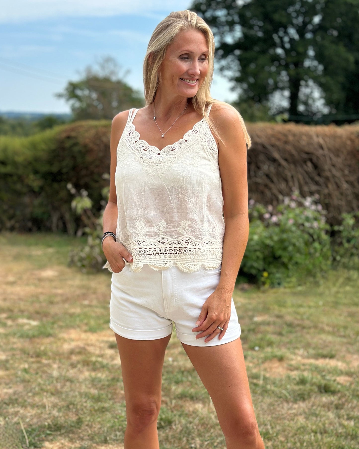 Clothing Lace And Crochet Camisole - Ivory