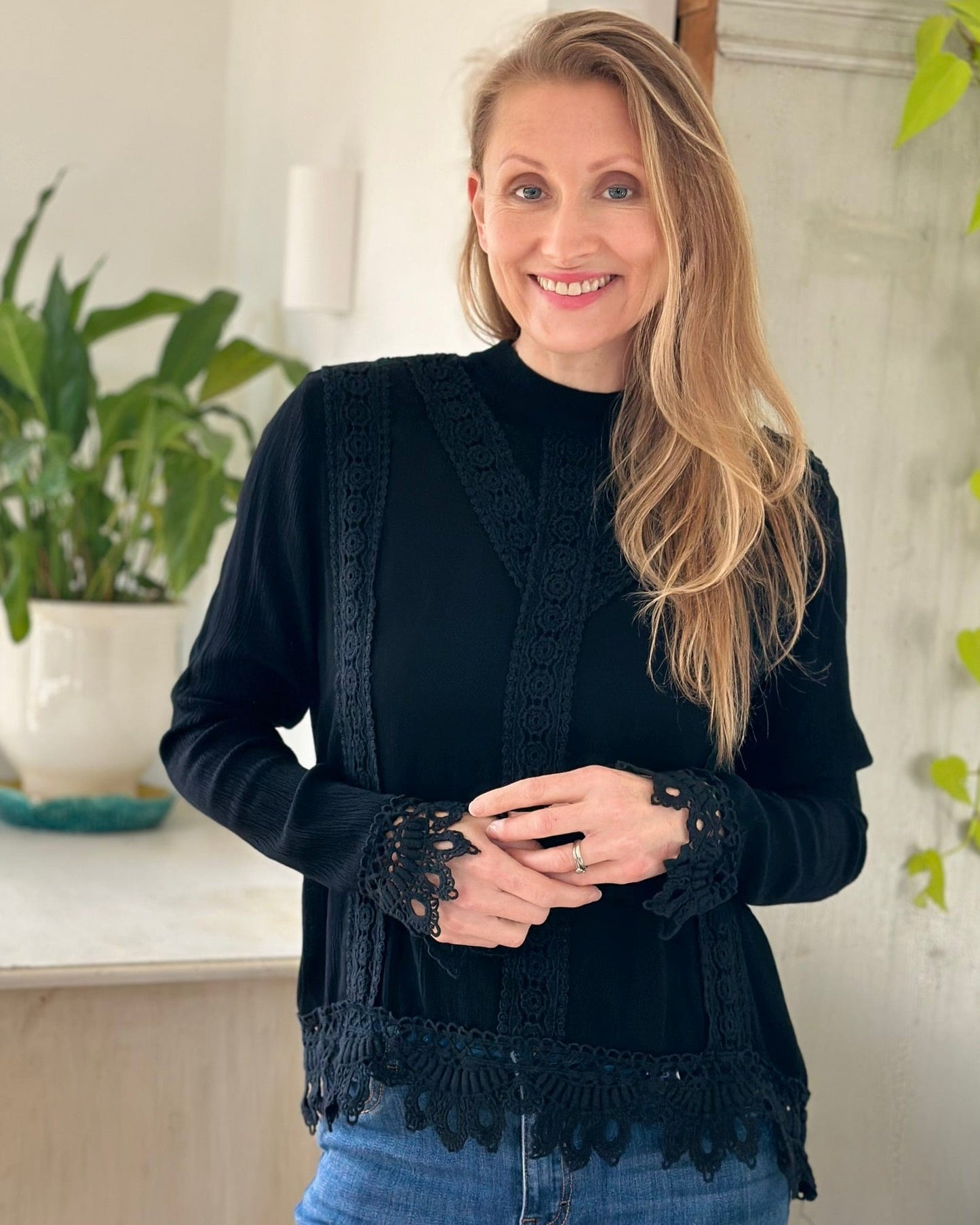 clothing Lace Detail Top - Black