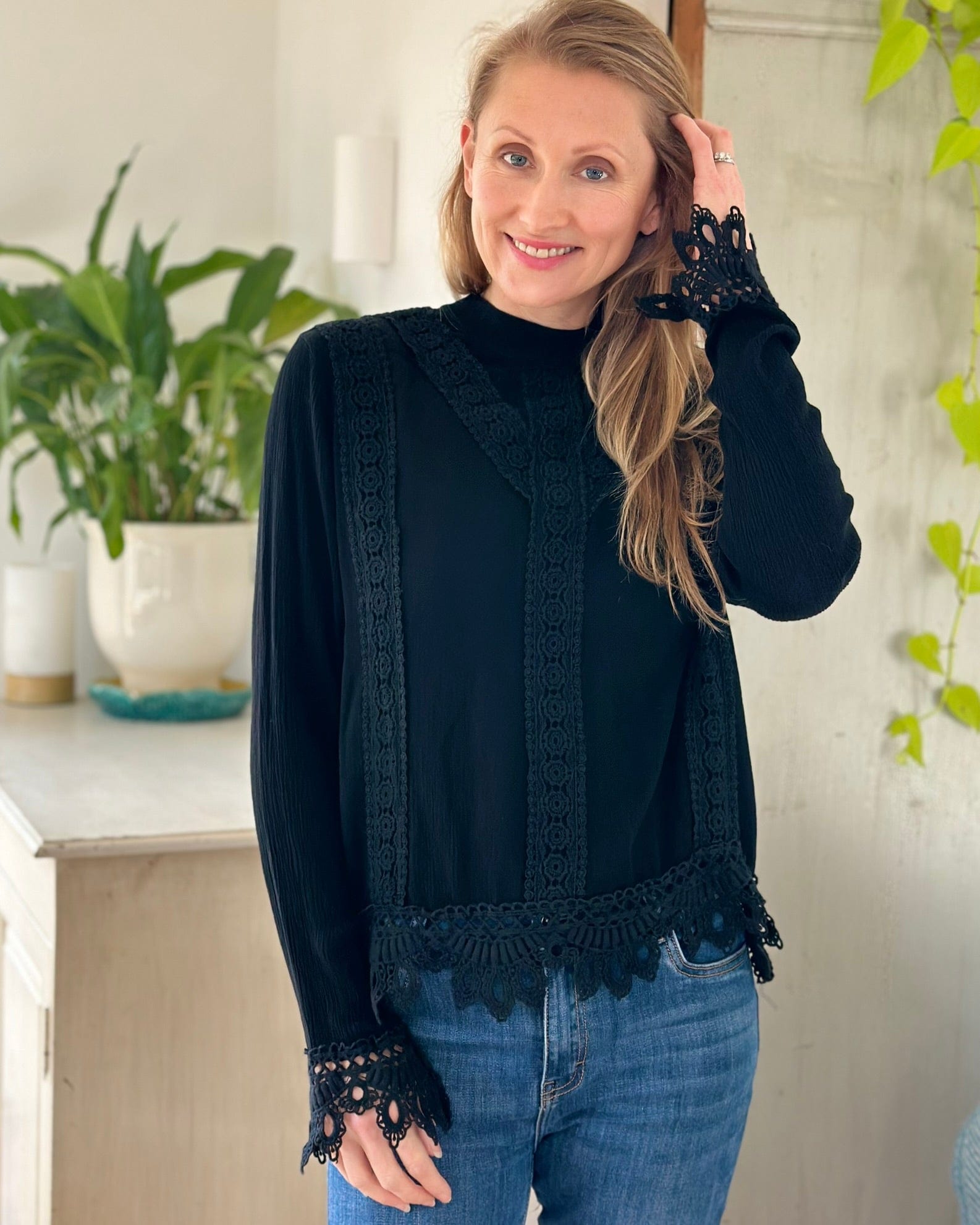 clothing Lace Detail Top - Black