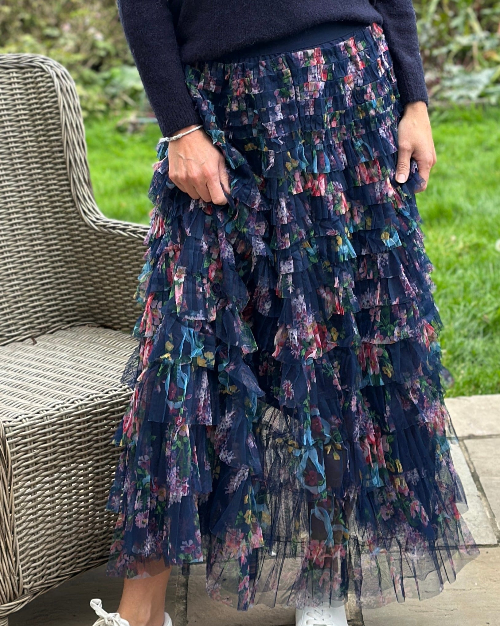 clothing Long Floral Tiered Tulle Skirt - Navy