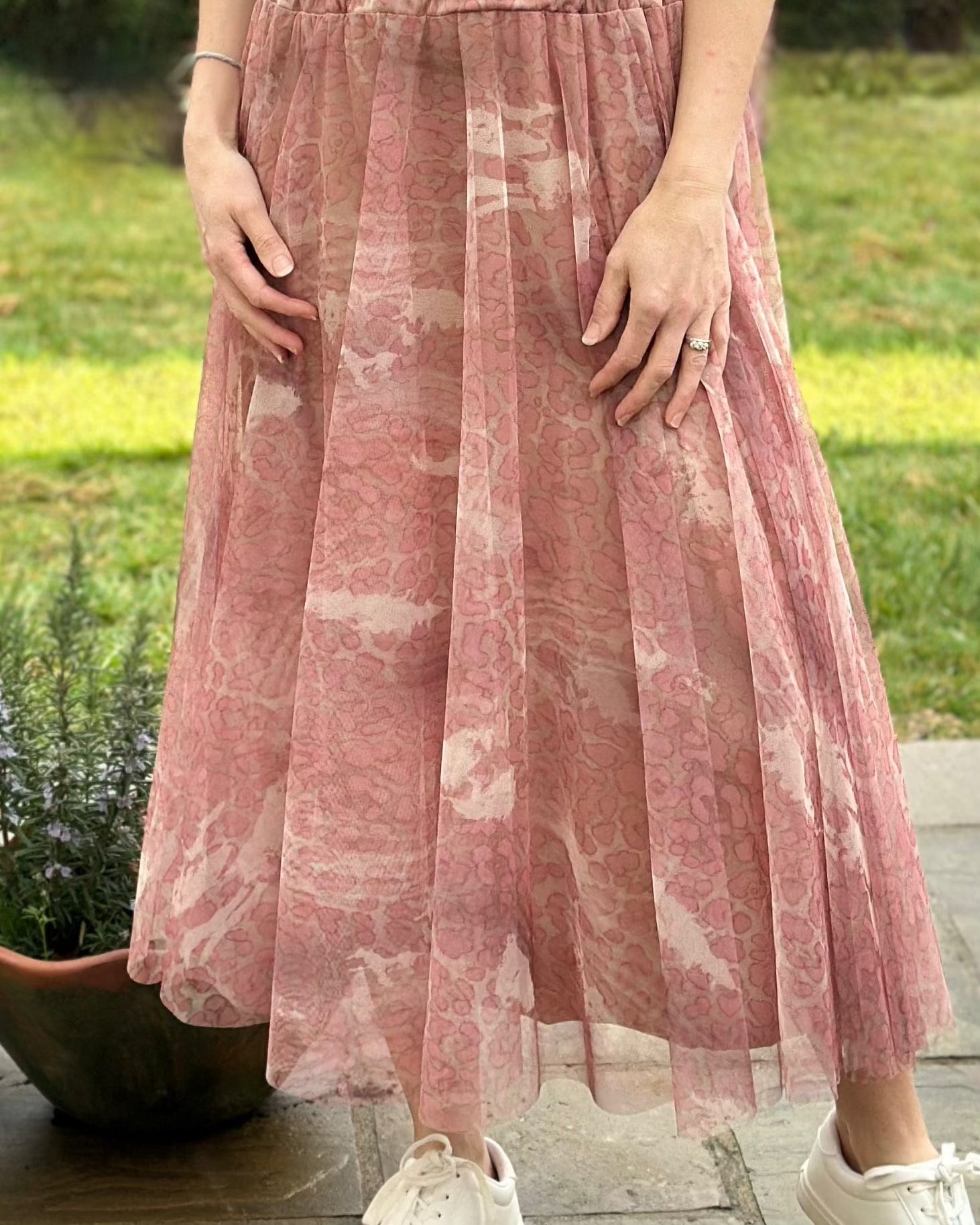 clothing Long Pleated Tulle Skirt In Leopard Print - Dusky Pink