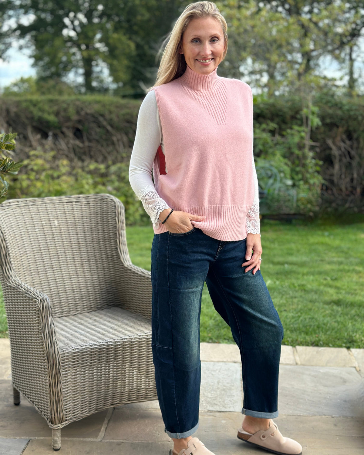 clothing Ribbed Neck Sleeveless Jumper - Pink
