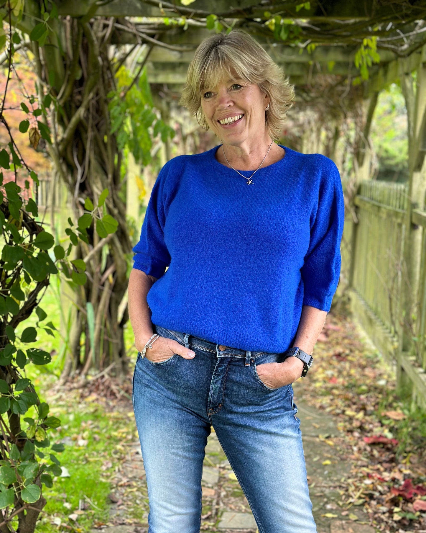 clothing Round Neck Short Sleeve Jumper - Royal Blue