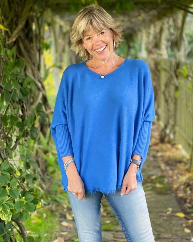 clothing Slash Neck Fringed Poncho Jumper - Cobalt Blue