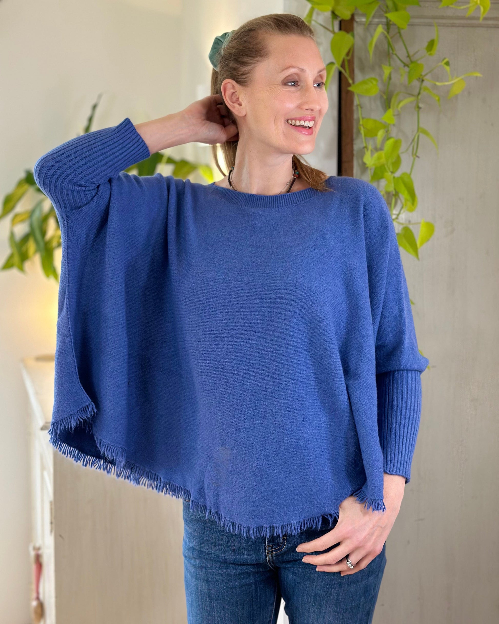 clothing Slash Neck Fringed Poncho Jumper - Marine blue