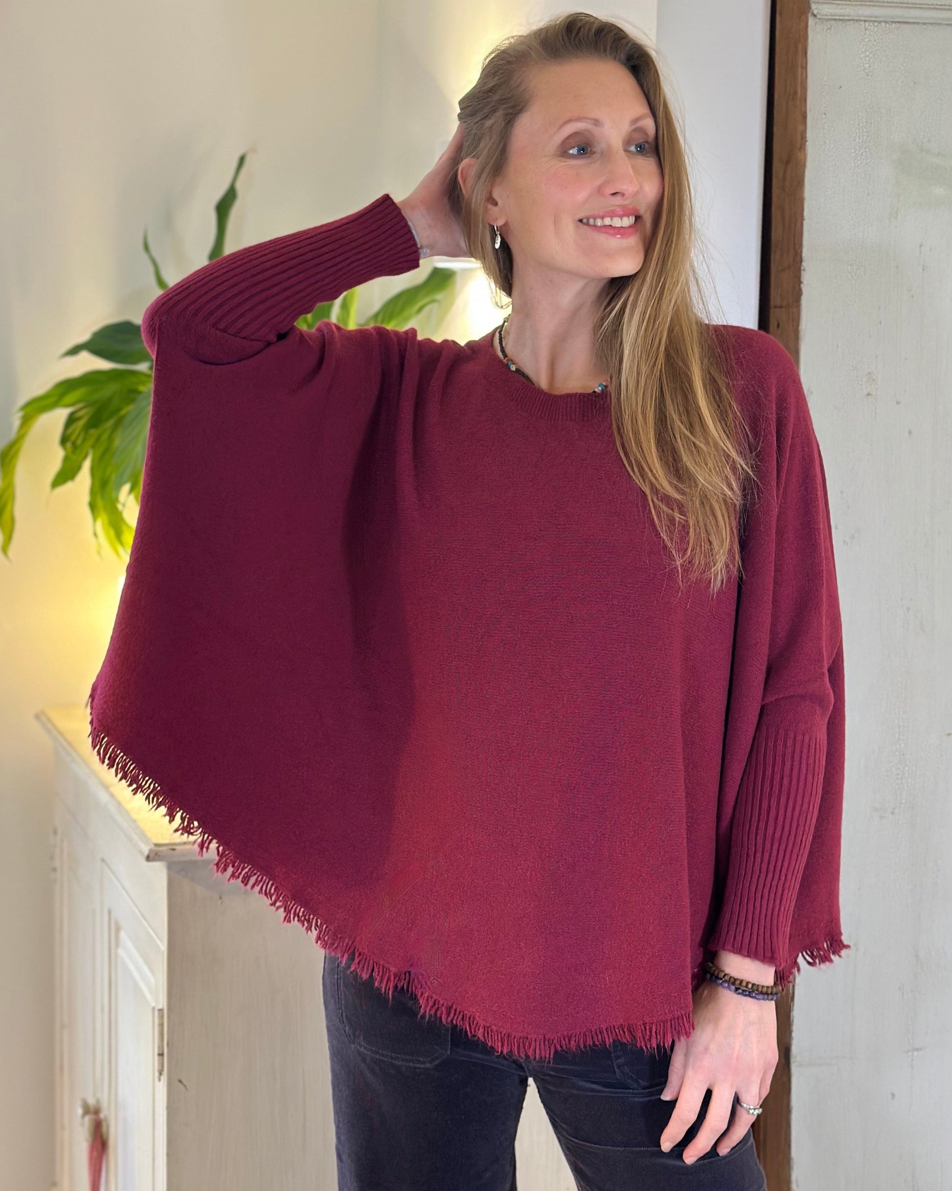 clothing Slash Neck Fringed Poncho Jumper - Wine