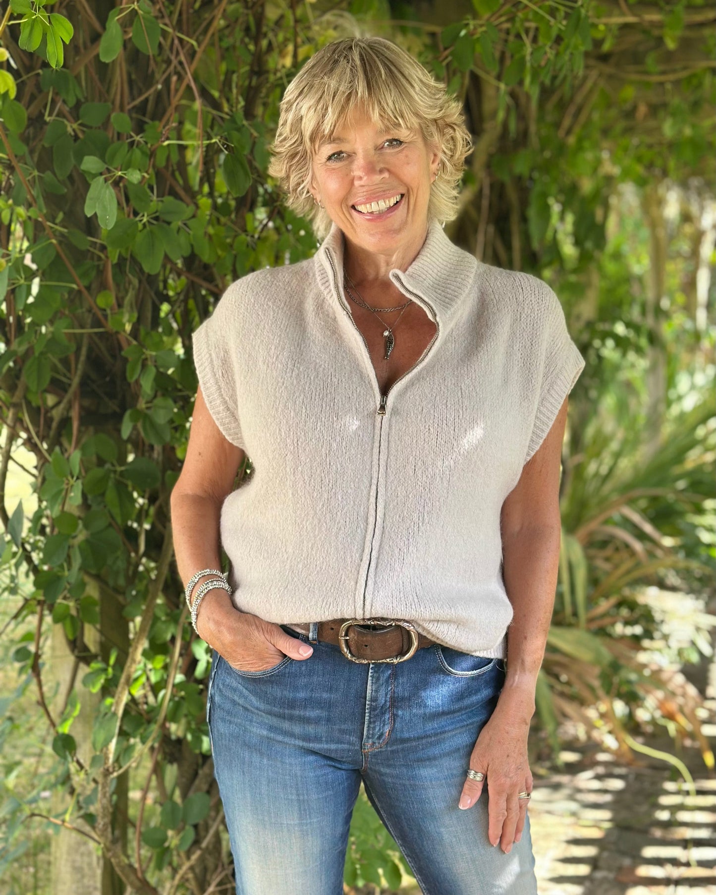 clothing Sleeveless Mohair Zip-Up Jacket - Ecru