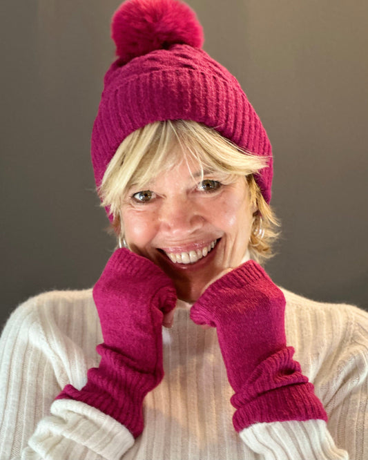 Gloves Knitted Wrist Warmers - Magenta