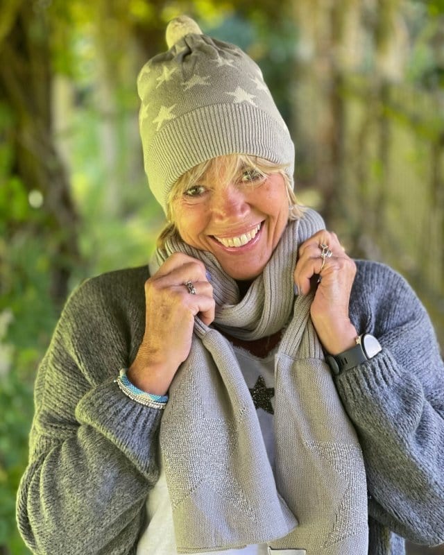 scarf Knitted Cotton Stars Pom Pom Beanie - Pale Grey/Beige