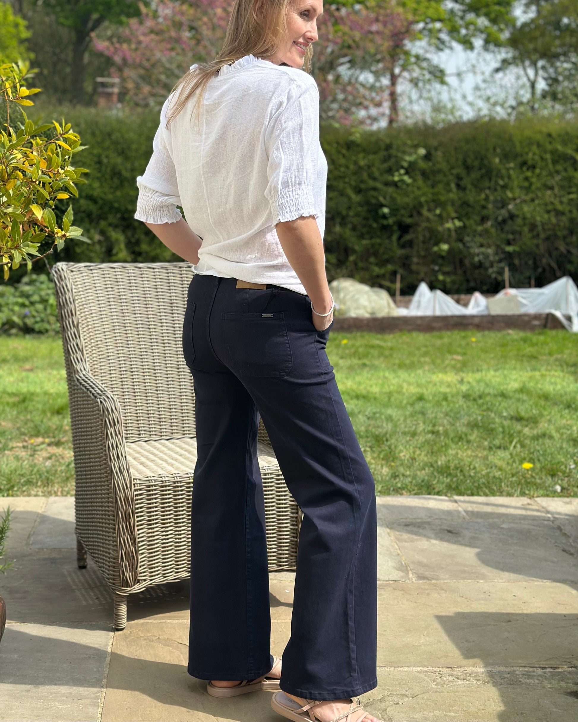 Stretchy Wide Leg Jeans - Navy