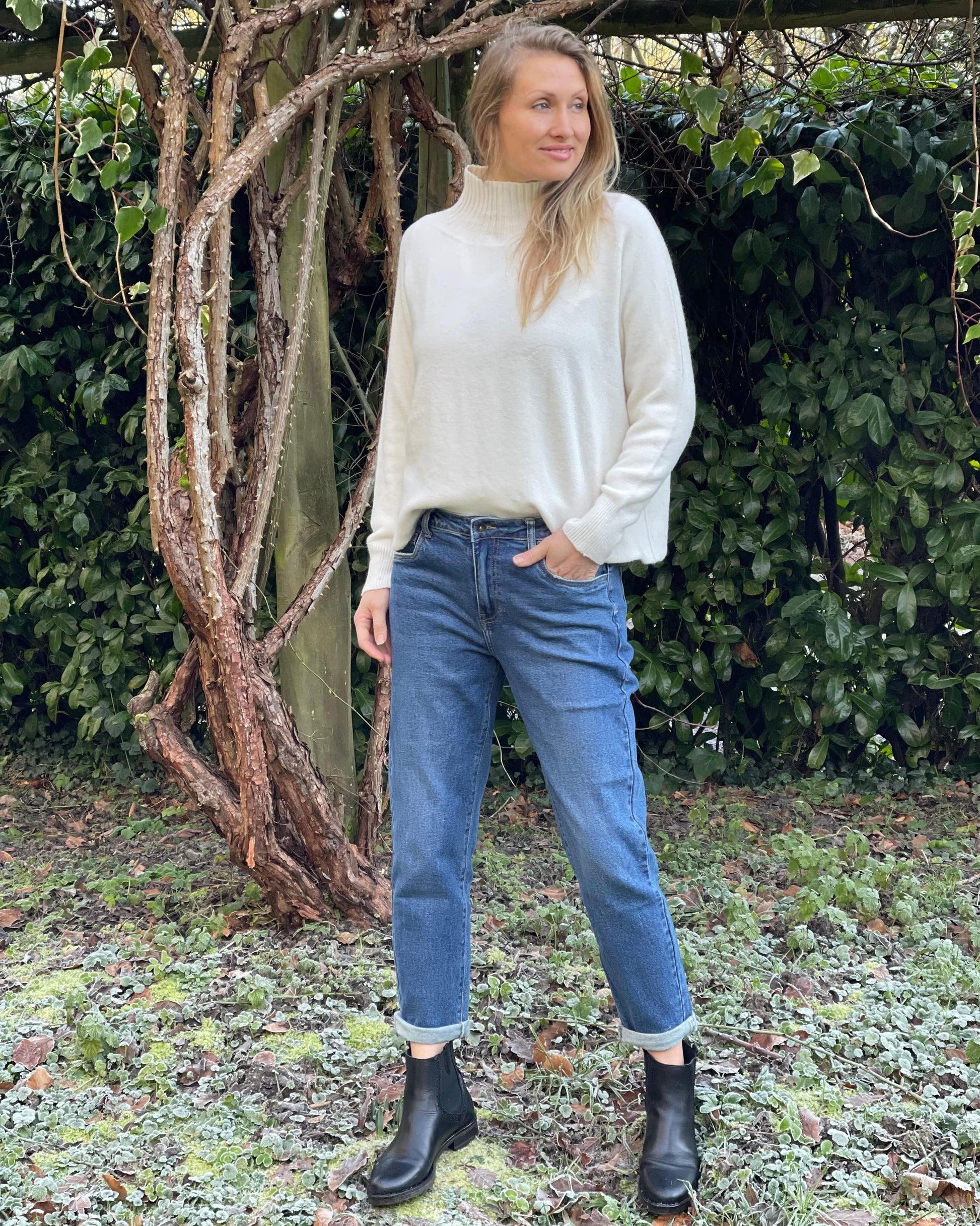 clothing 'Boyfriend Style' Blue Jeans - Sized