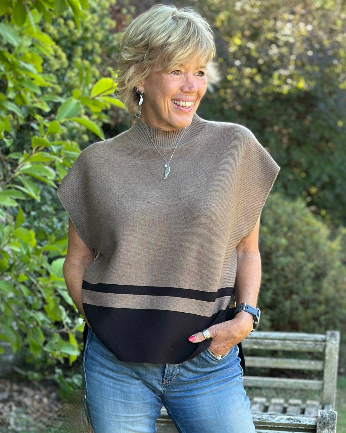 Sleeveless Turtleneck Block Print Jumper - Mink