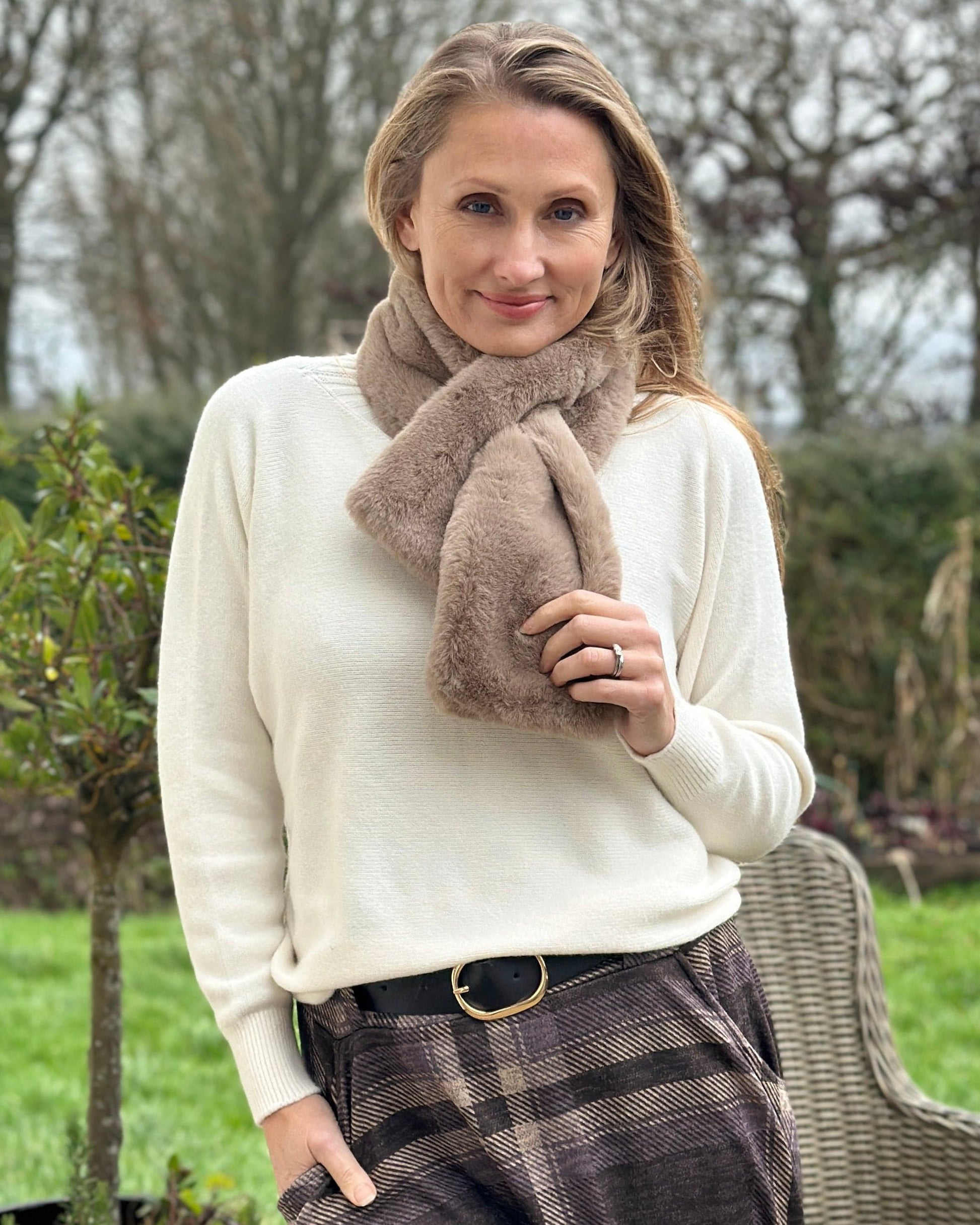 accessory Mink Faux Fur Pull Through Scarf