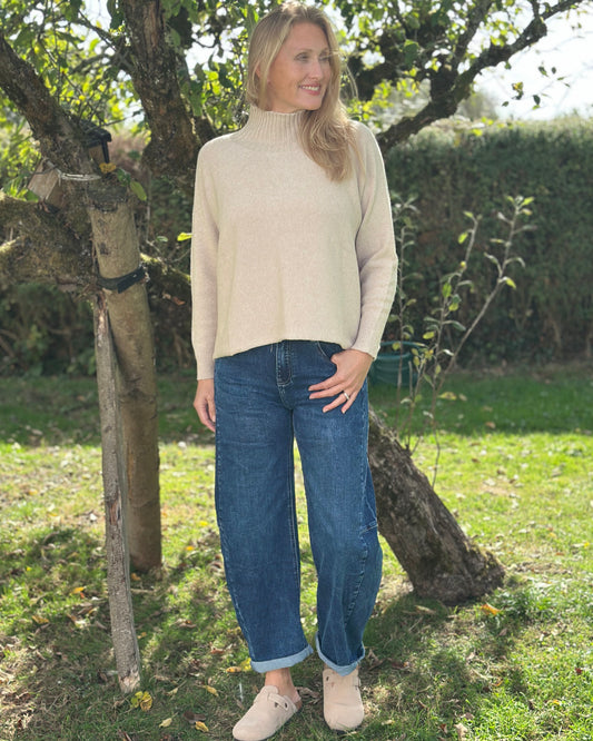 Clothing Barrel Leg Denim Jeans