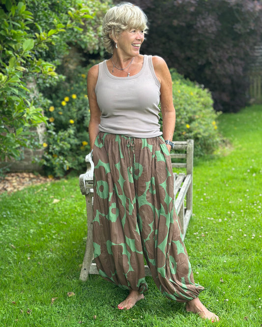 Clothing Bold Floral Cotton Harem trousers - Green/Brown