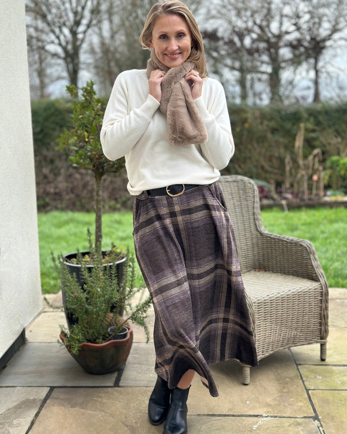 Clothing Check Skirt With Belt - Chocolate/Mocha