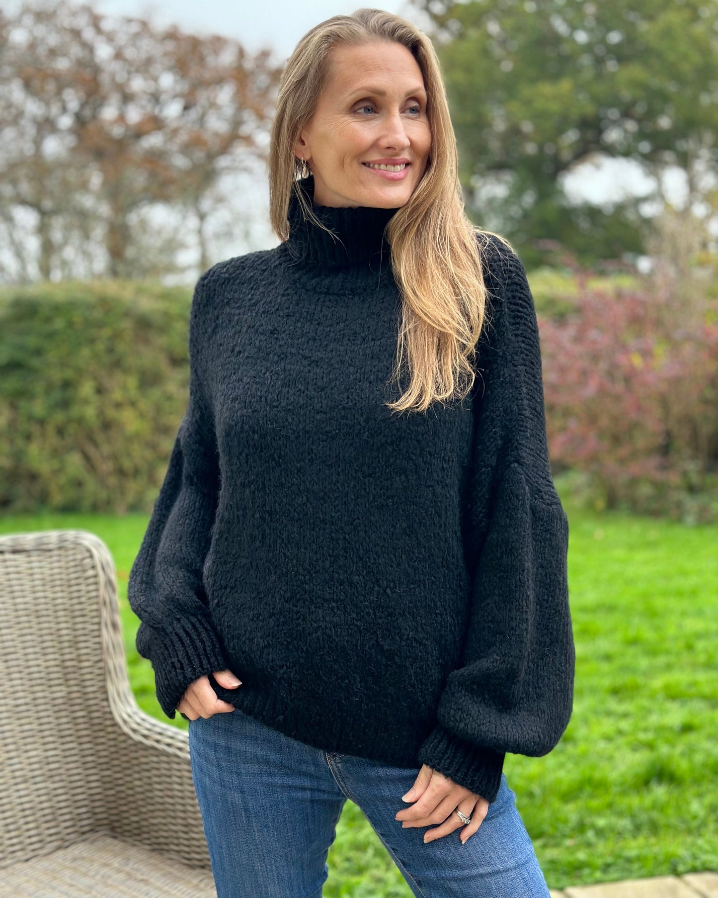 Balloon sleeve jumper black best sale