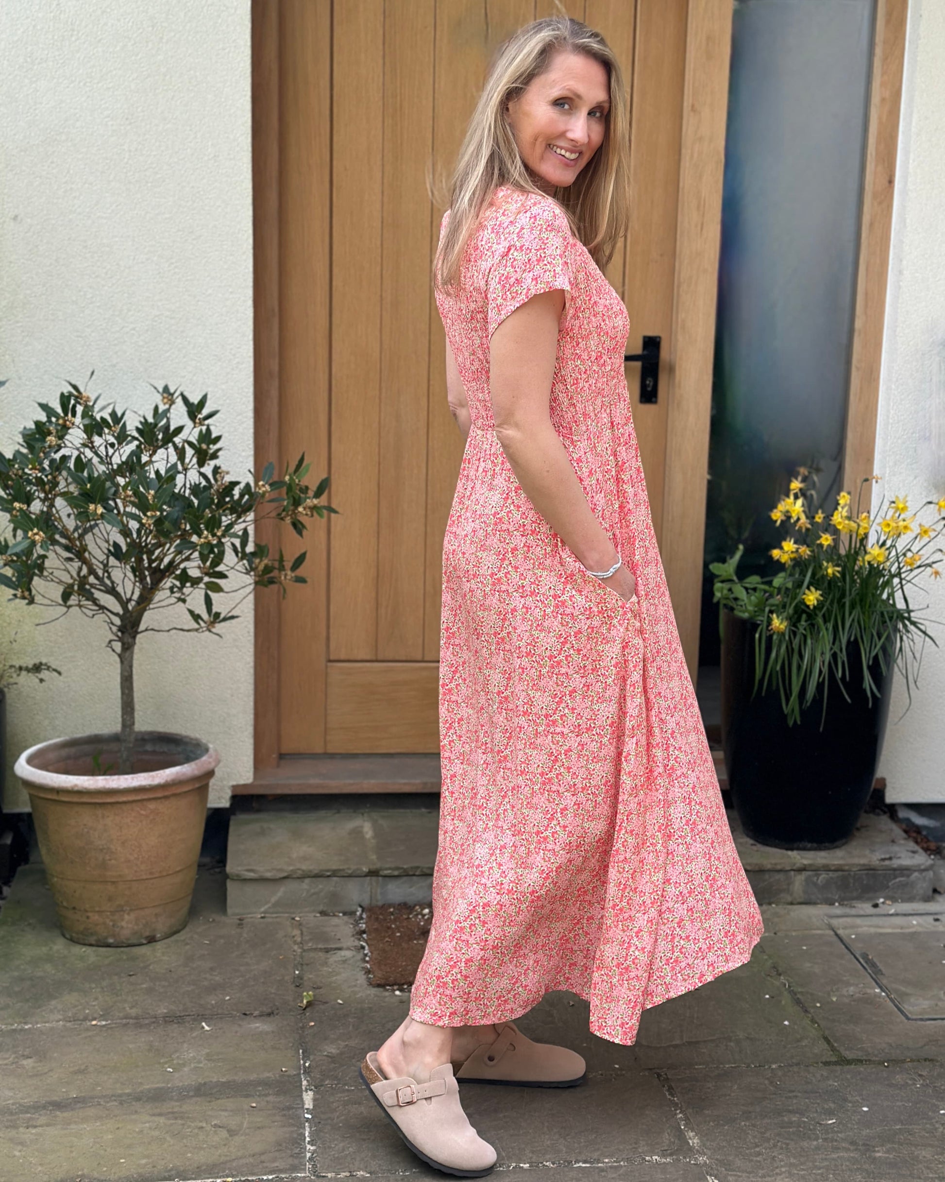 Clothing Ditsy Floral Short Sleeve Shirring Dress - Coral