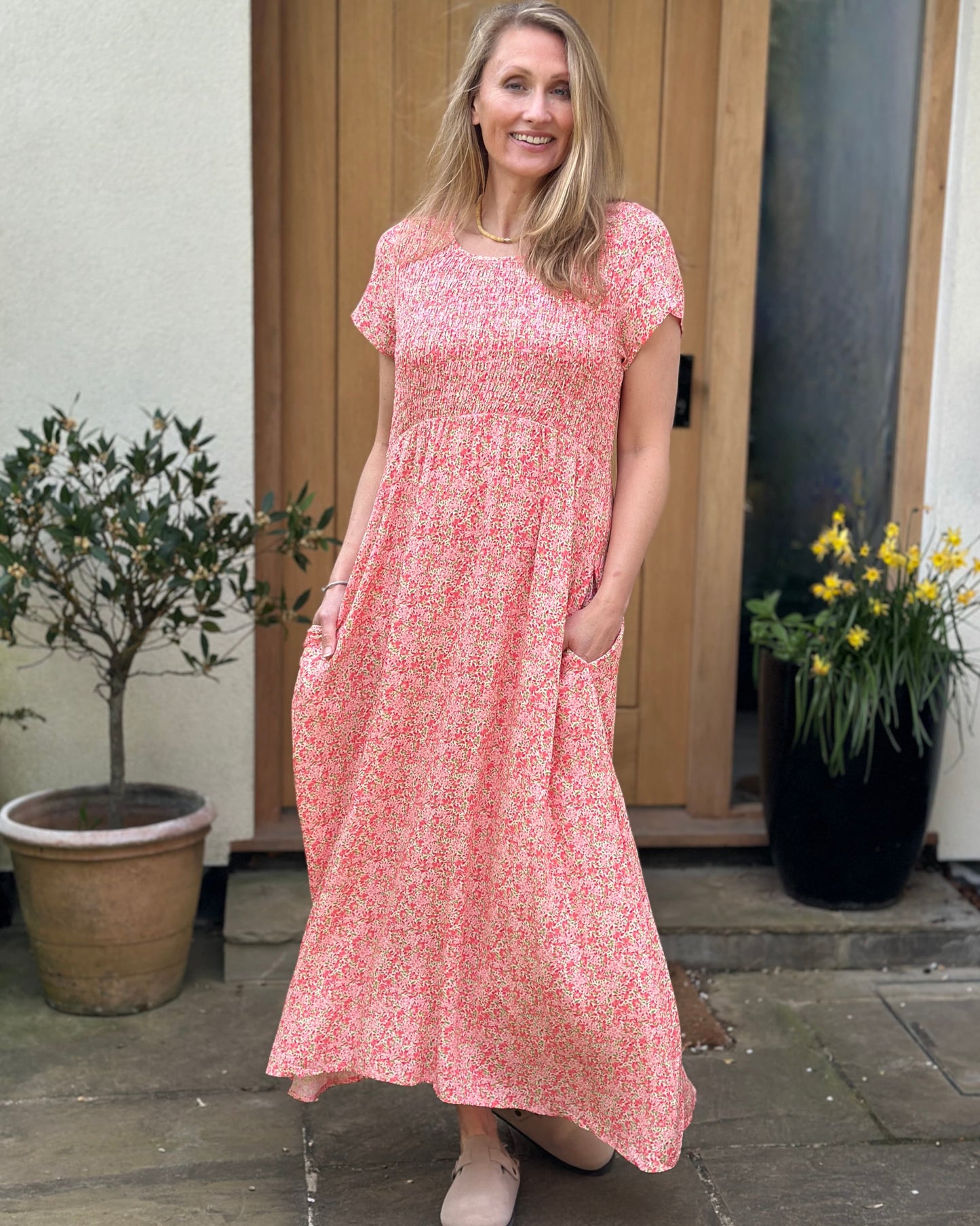 Clothing Ditsy Floral Short Sleeve Shirring Dress - Coral
