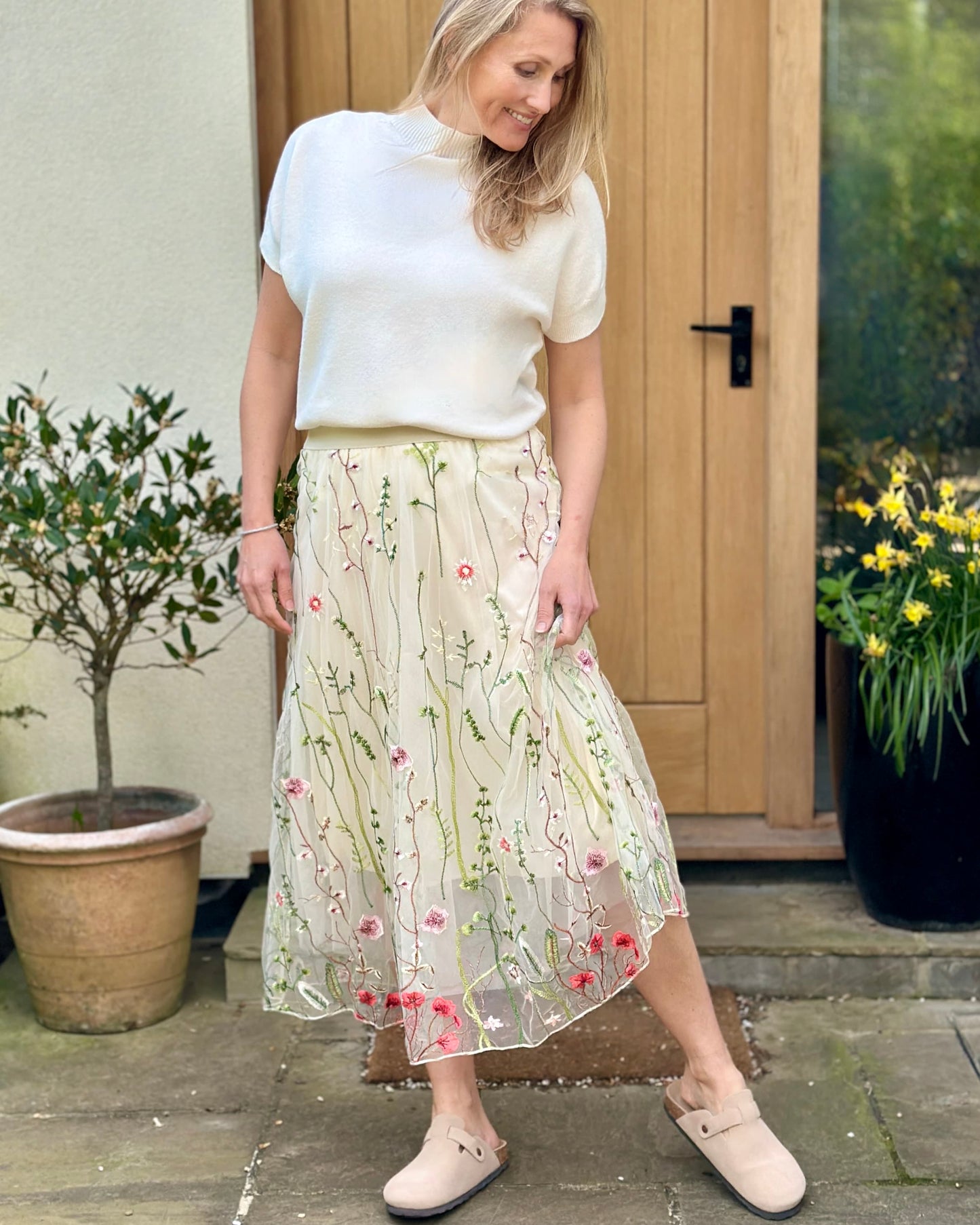 Clothing Embroidered Meadow Tulle Skirt - Cream