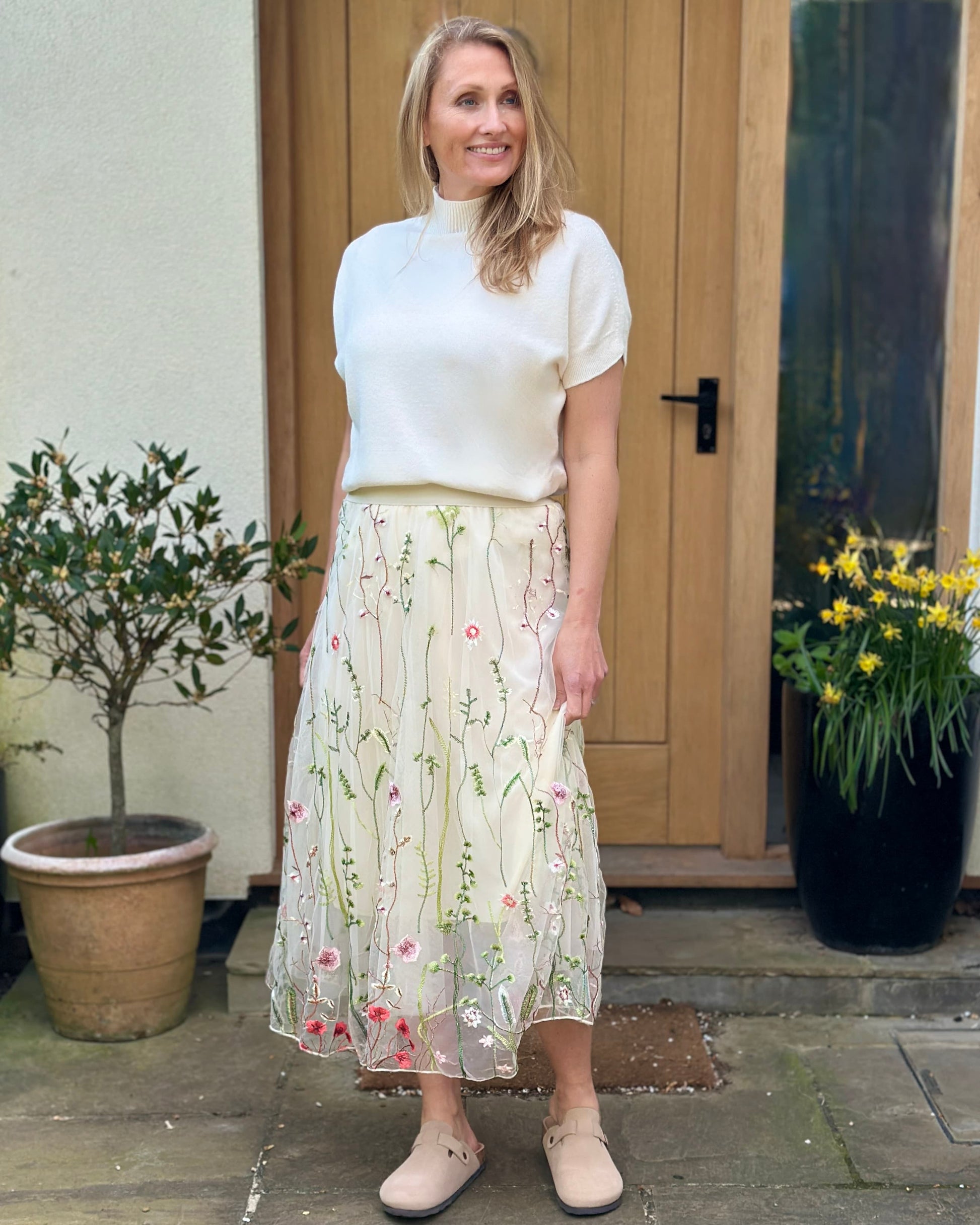 Clothing Embroidered Meadow Tulle Skirt - Cream