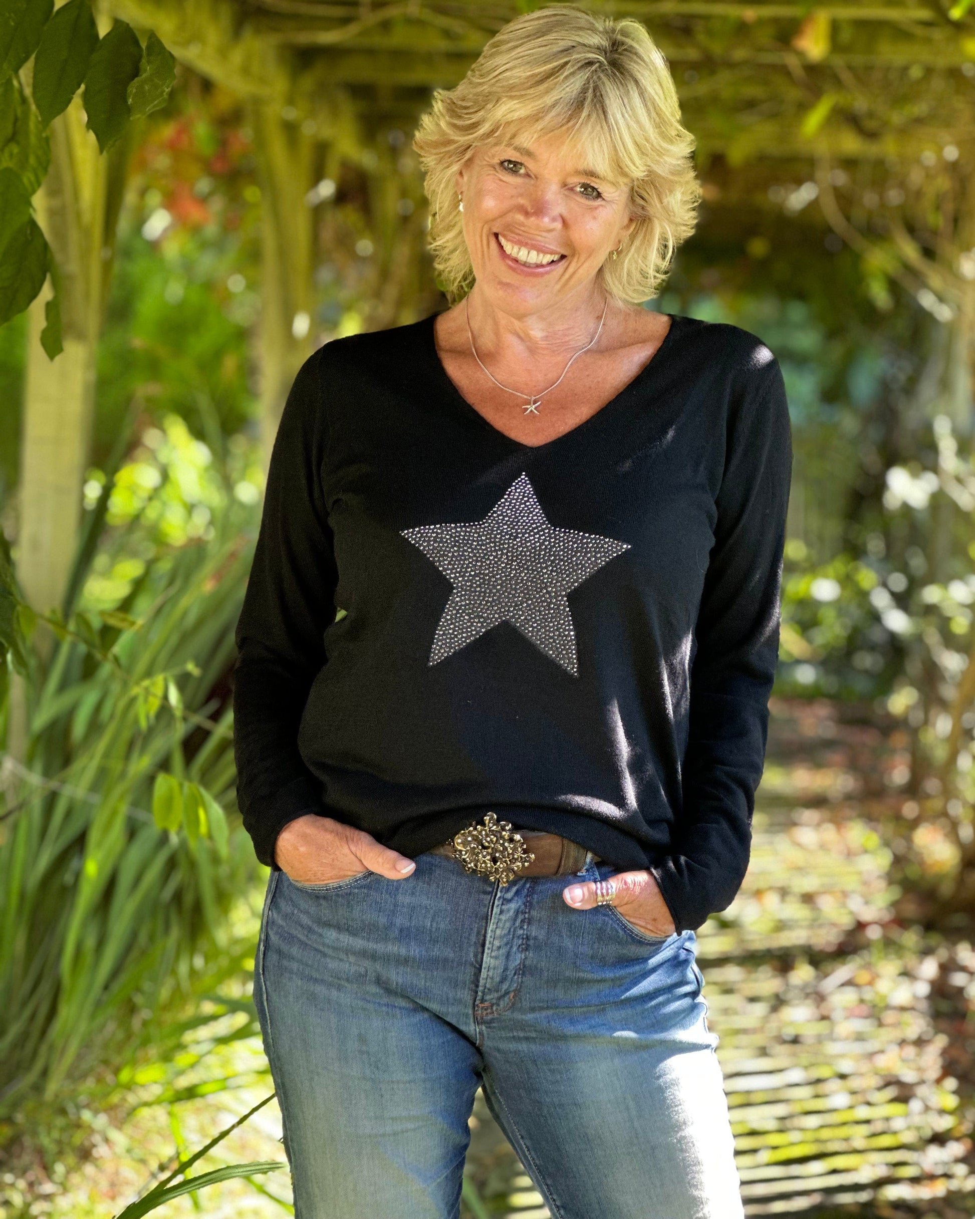 clothing Fine Knit Star Jumper - Black