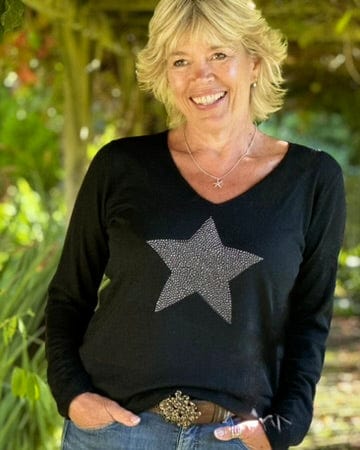 clothing Fine Knit Star Jumper - Black