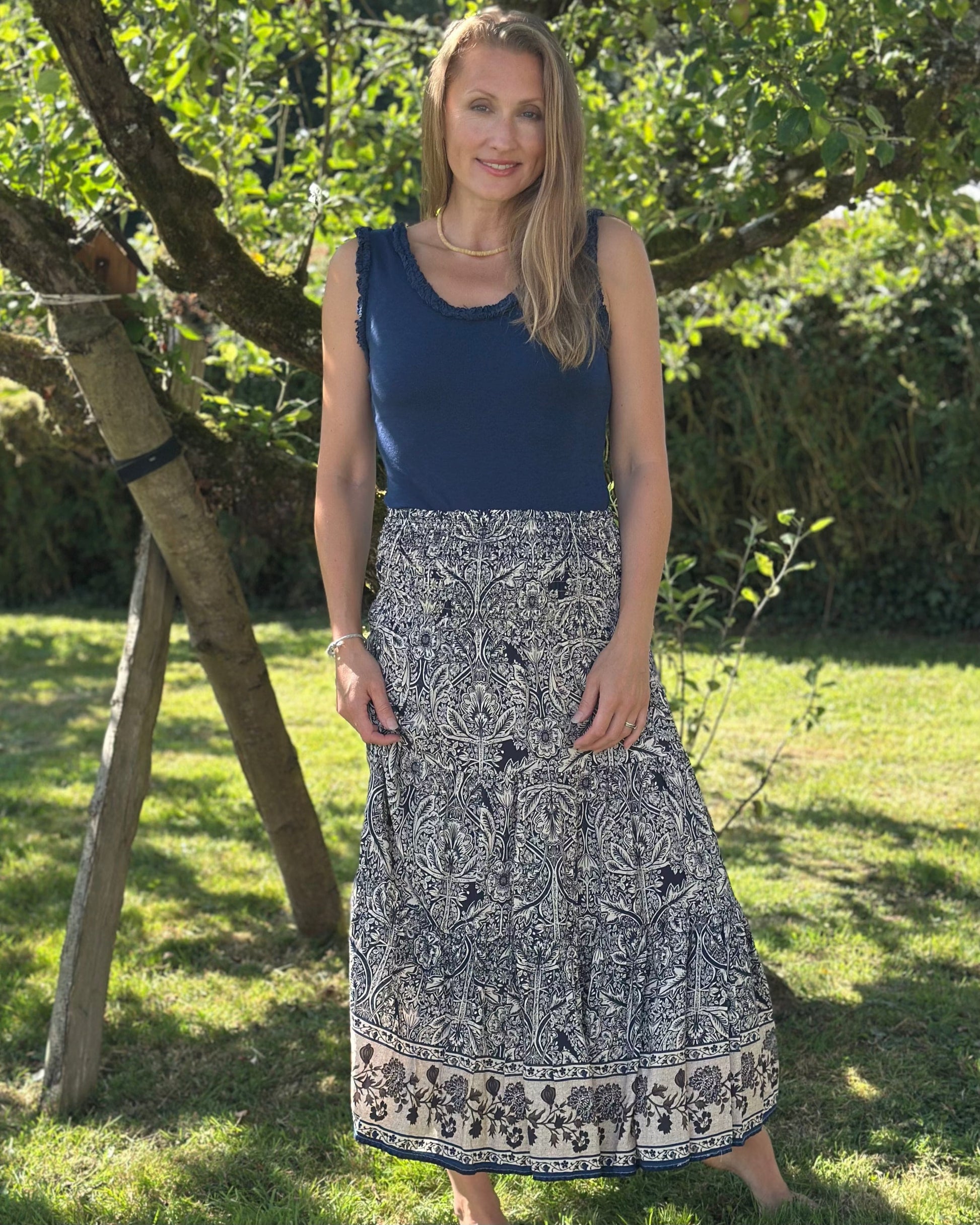 Clothing Flower Patterned Tiered Skirt/Dress - Navy