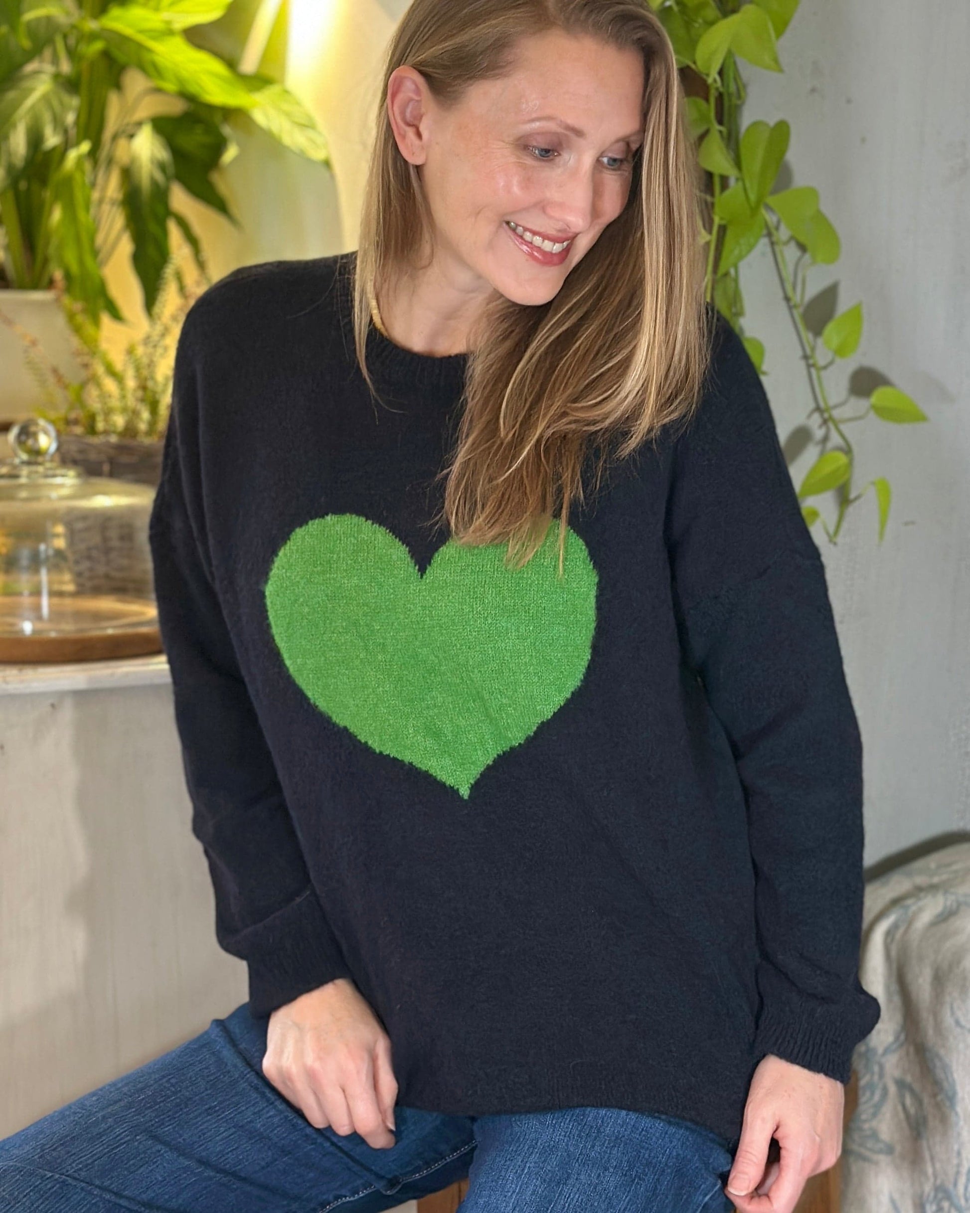 clothing Heart Motive Jumper - Navy/Green