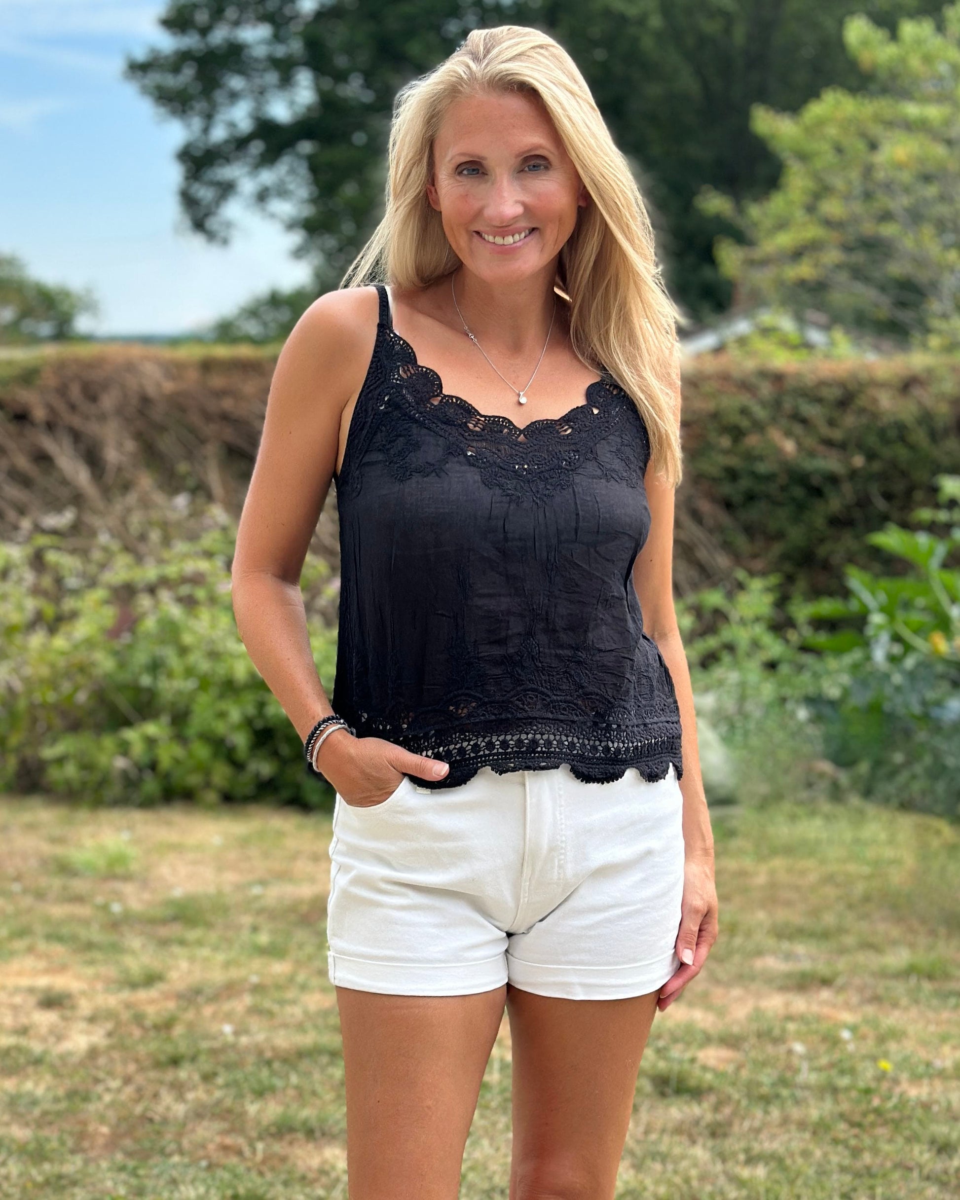Clothing Lace And Crochet Camisole - Black