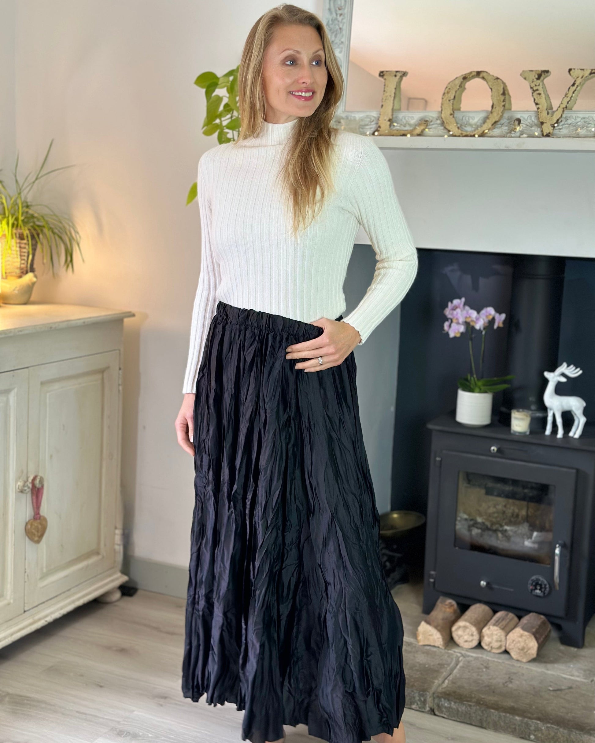 Long satin skirt deals