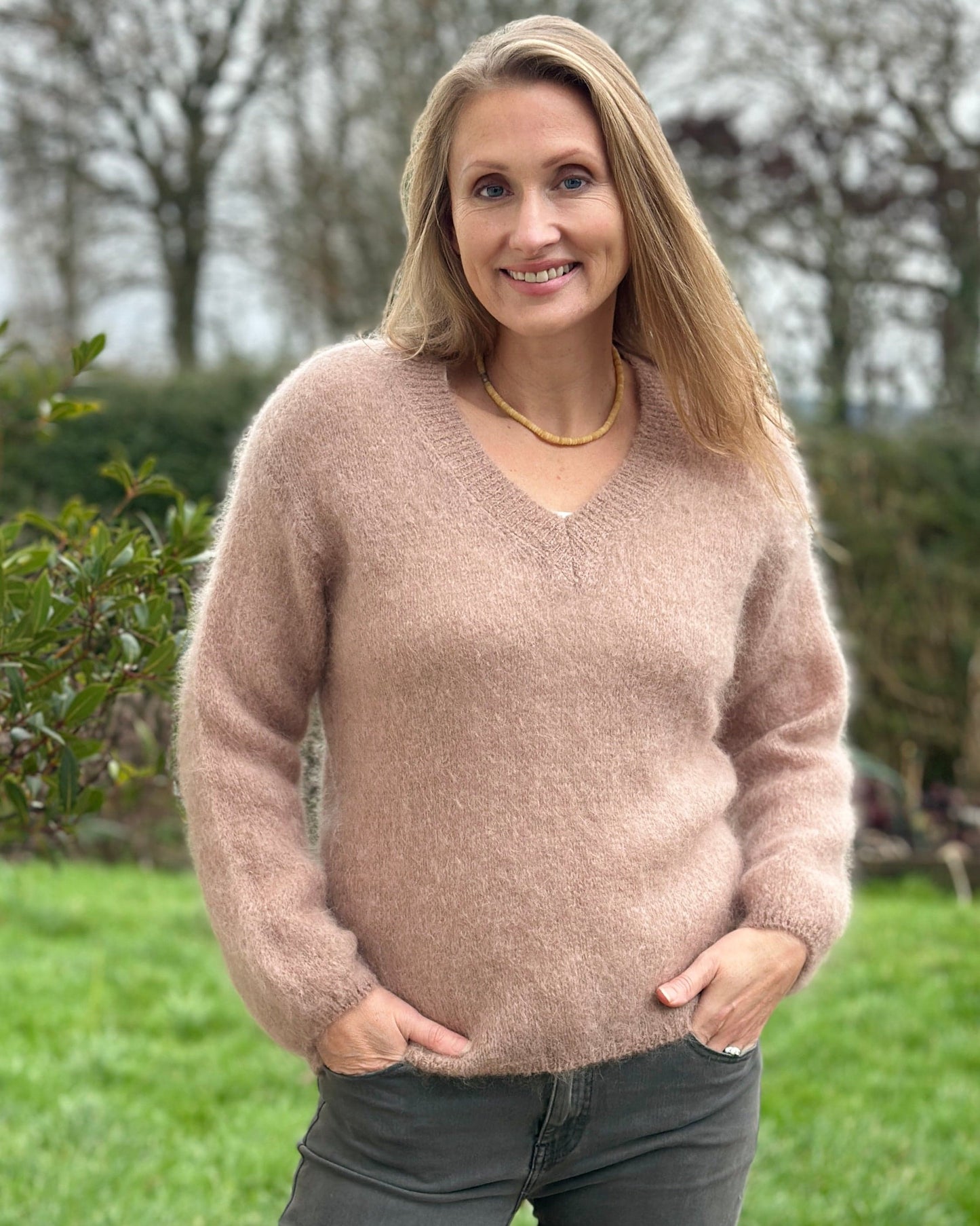 Clothing Luxury Mohair V-Neck Jumper - Dusky Pink/Truffle