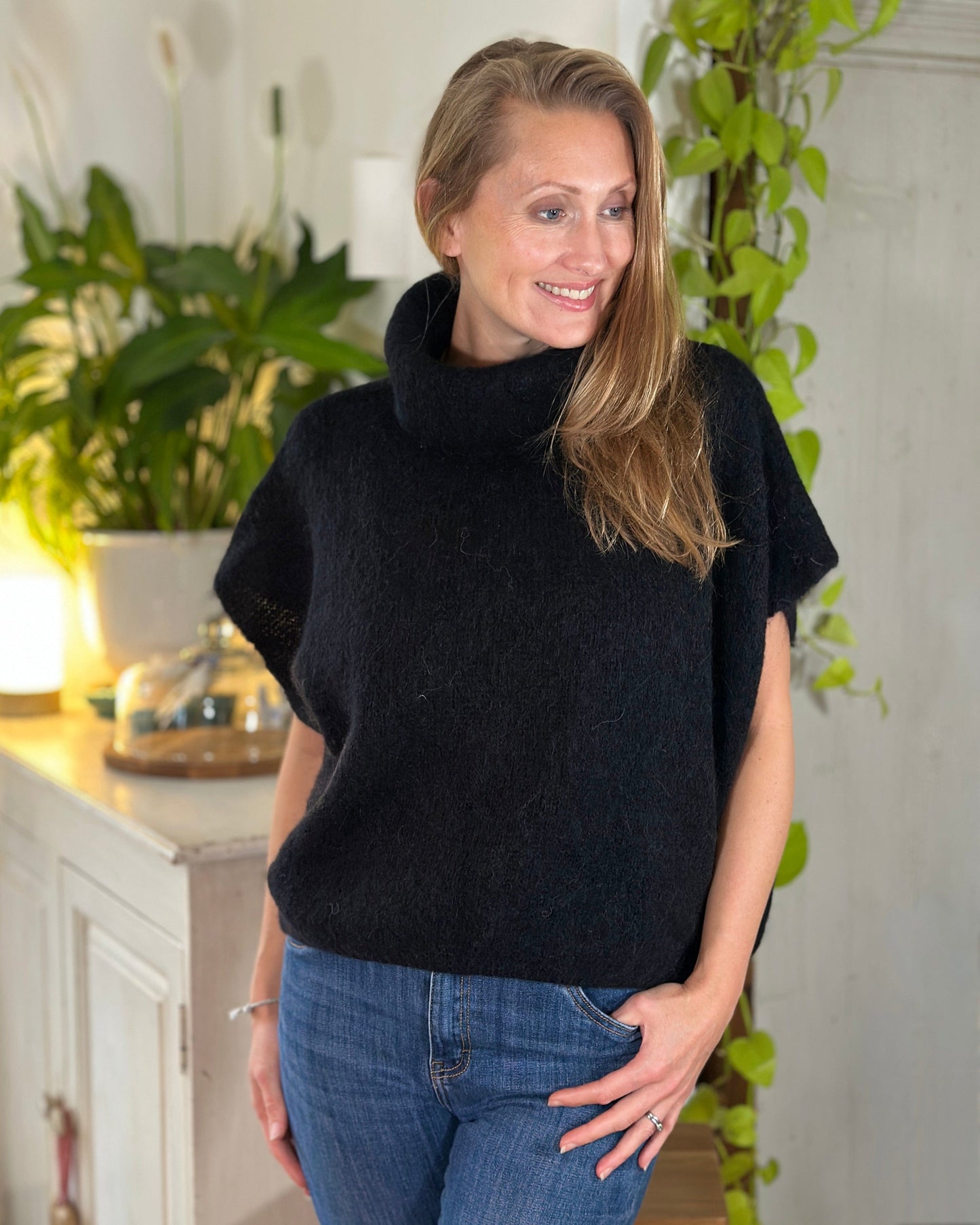 clothing Roll Neck Alpaca Tank Top - Black