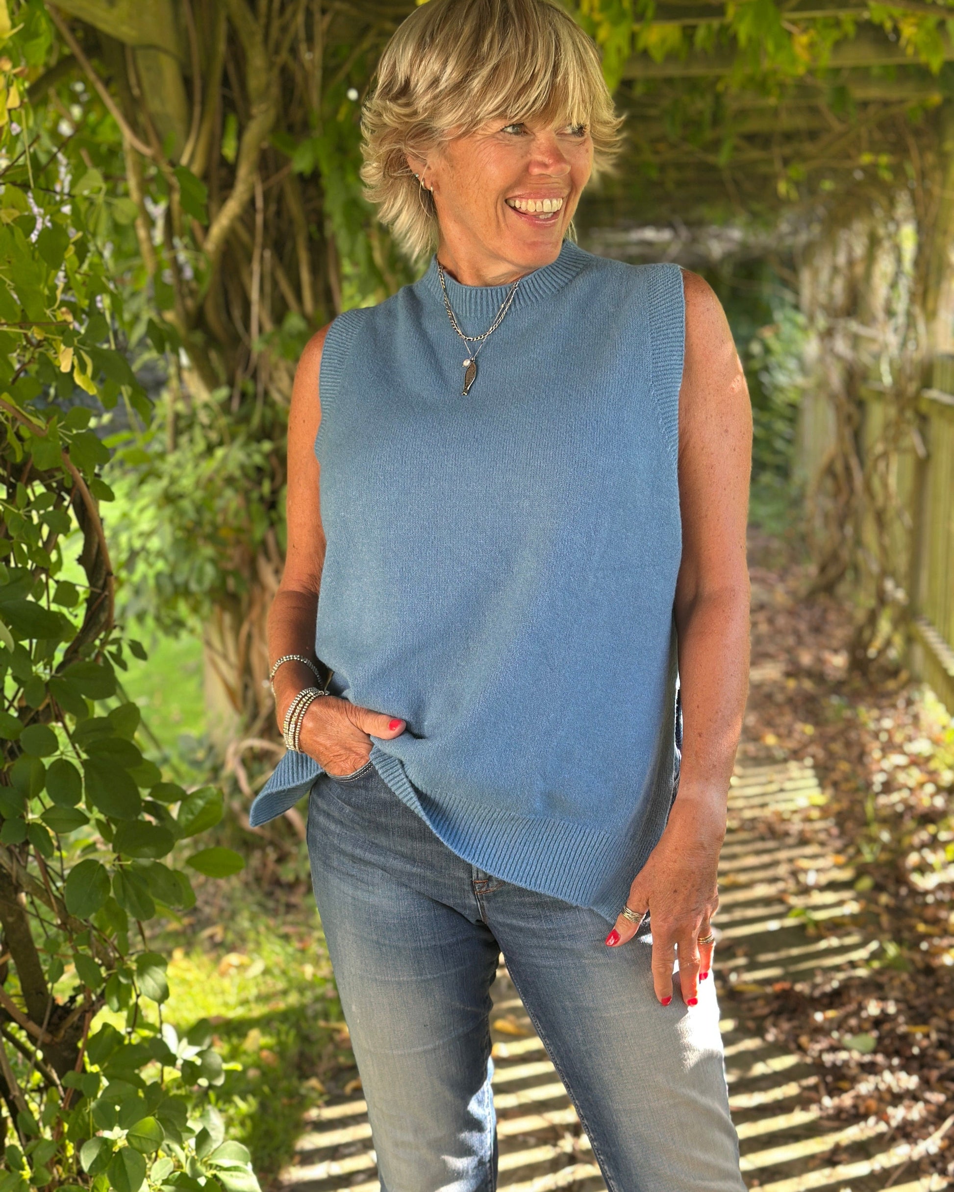 clothing Round Neck Sleeveless Jumper - Denim