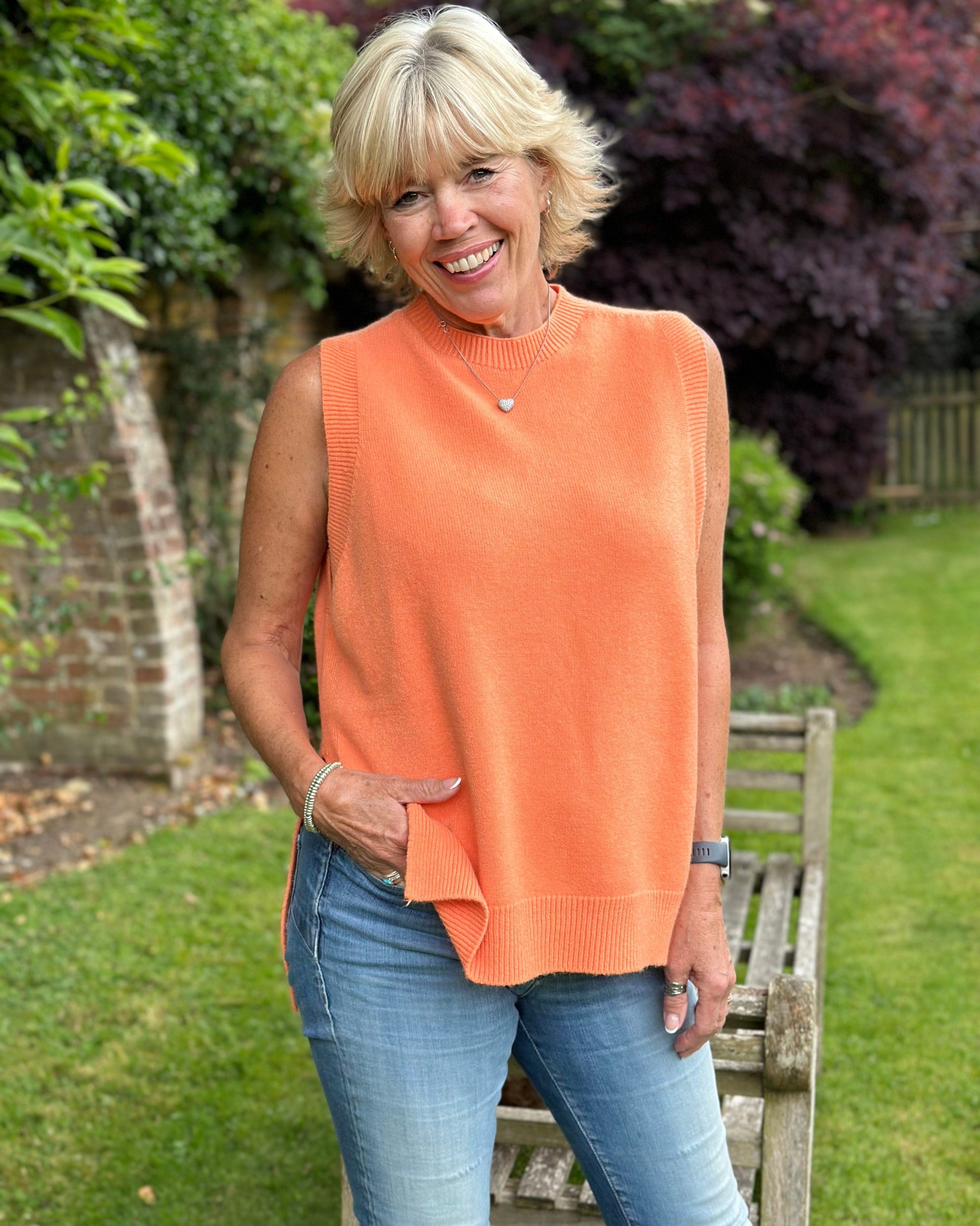 clothing Round Neck Sleeveless Jumper - Tangerine