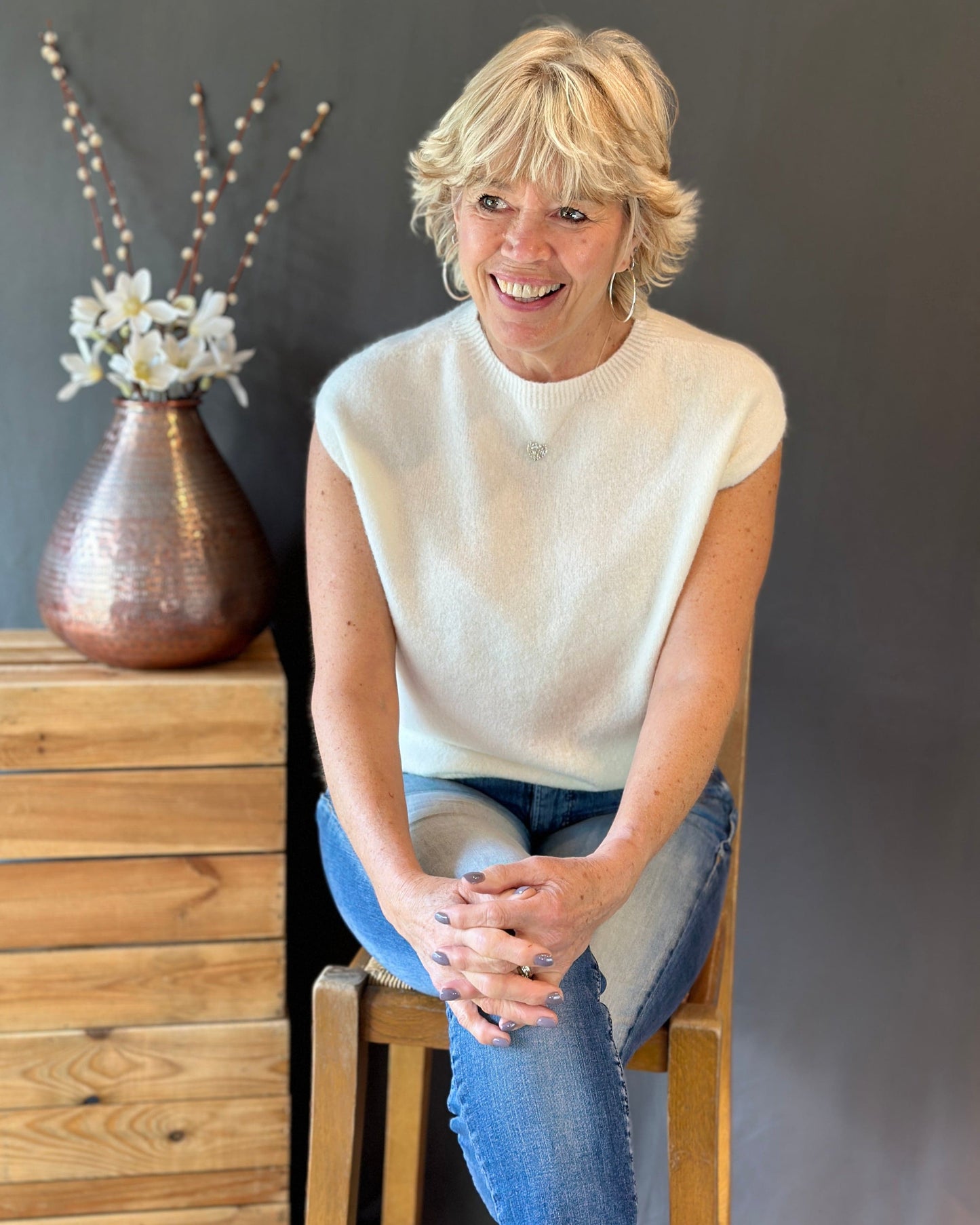 clothing Round Neck Tank Top - Cream