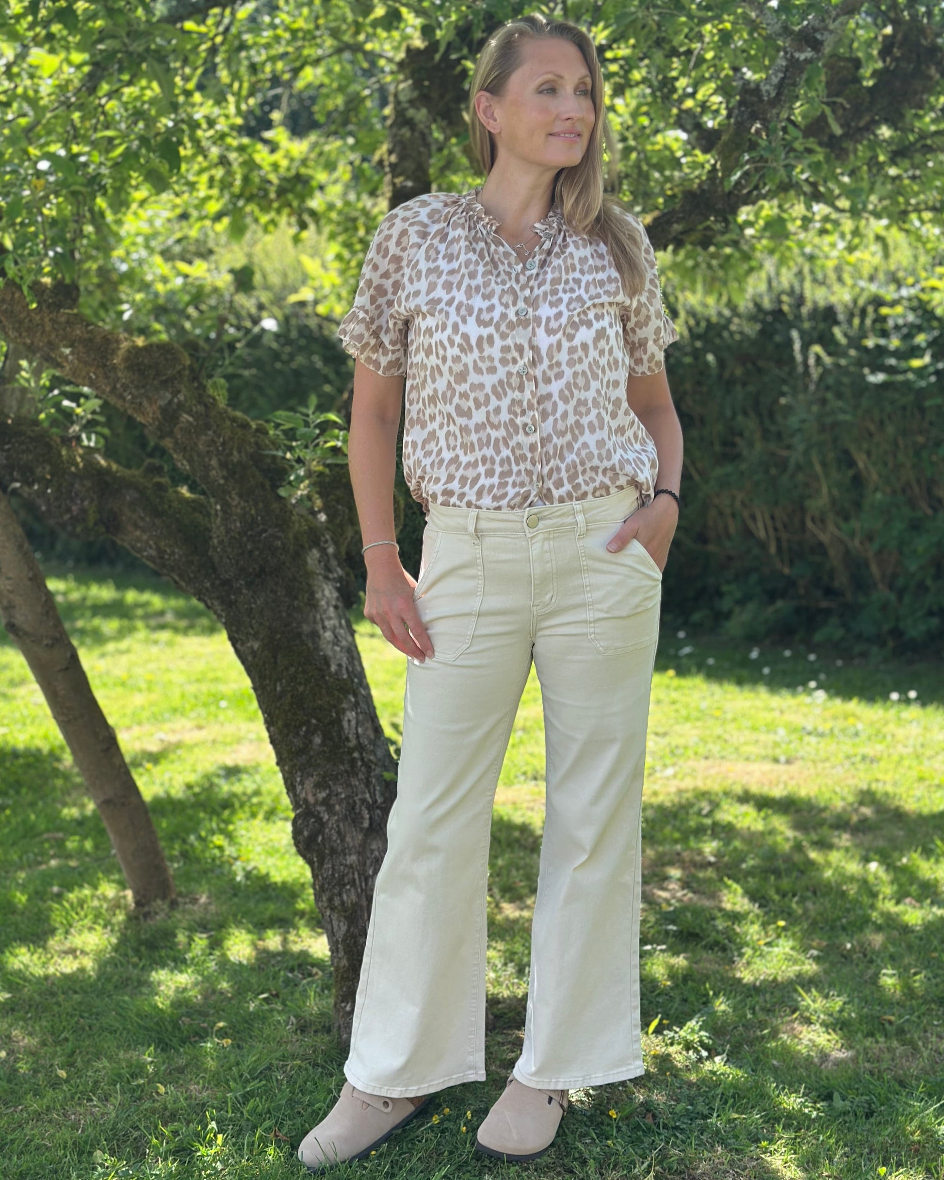 Clothing Stretchy Wide Leg Jeans - Stone