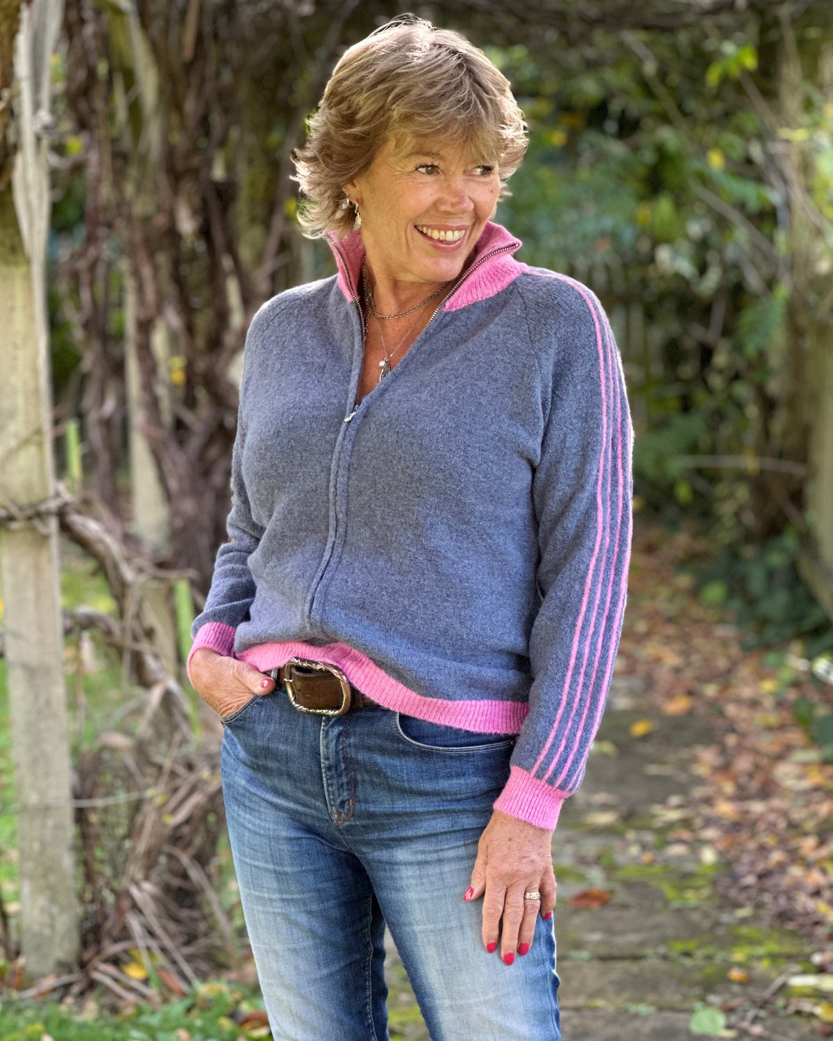 Clothing Striped Sleeve Zip Cardigan - Denim/Pink