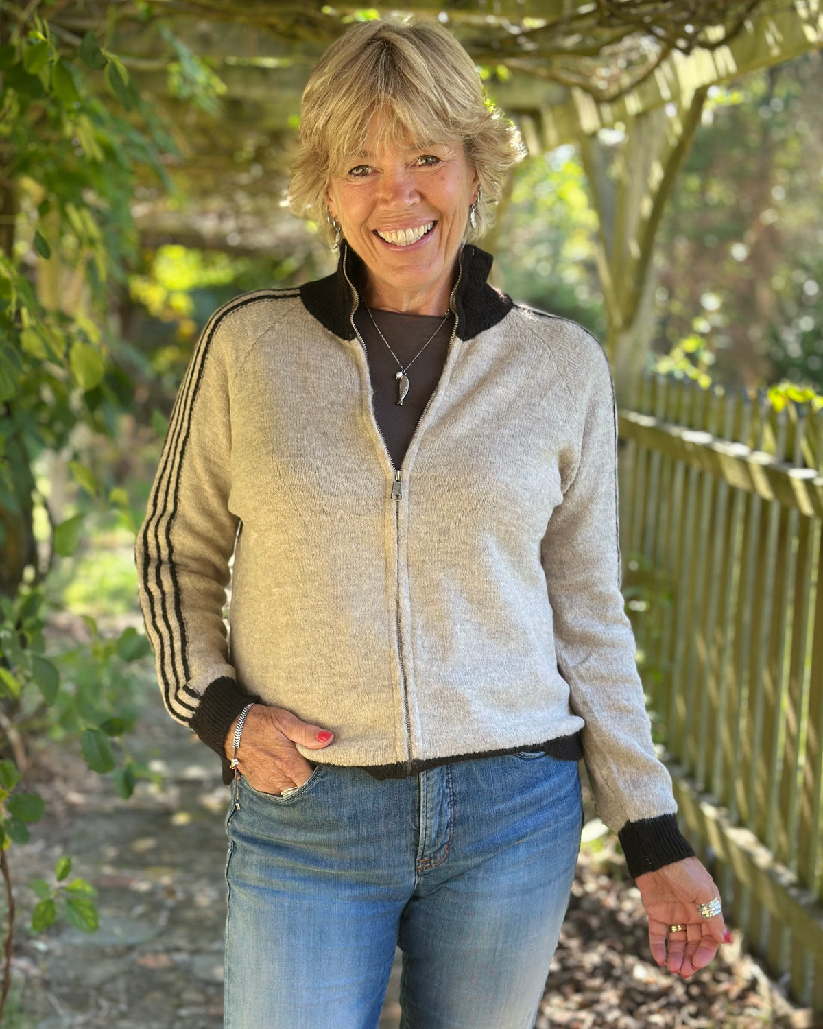 Clothing Striped Sleeve Zip Cardigan - Oatmeal/Brown