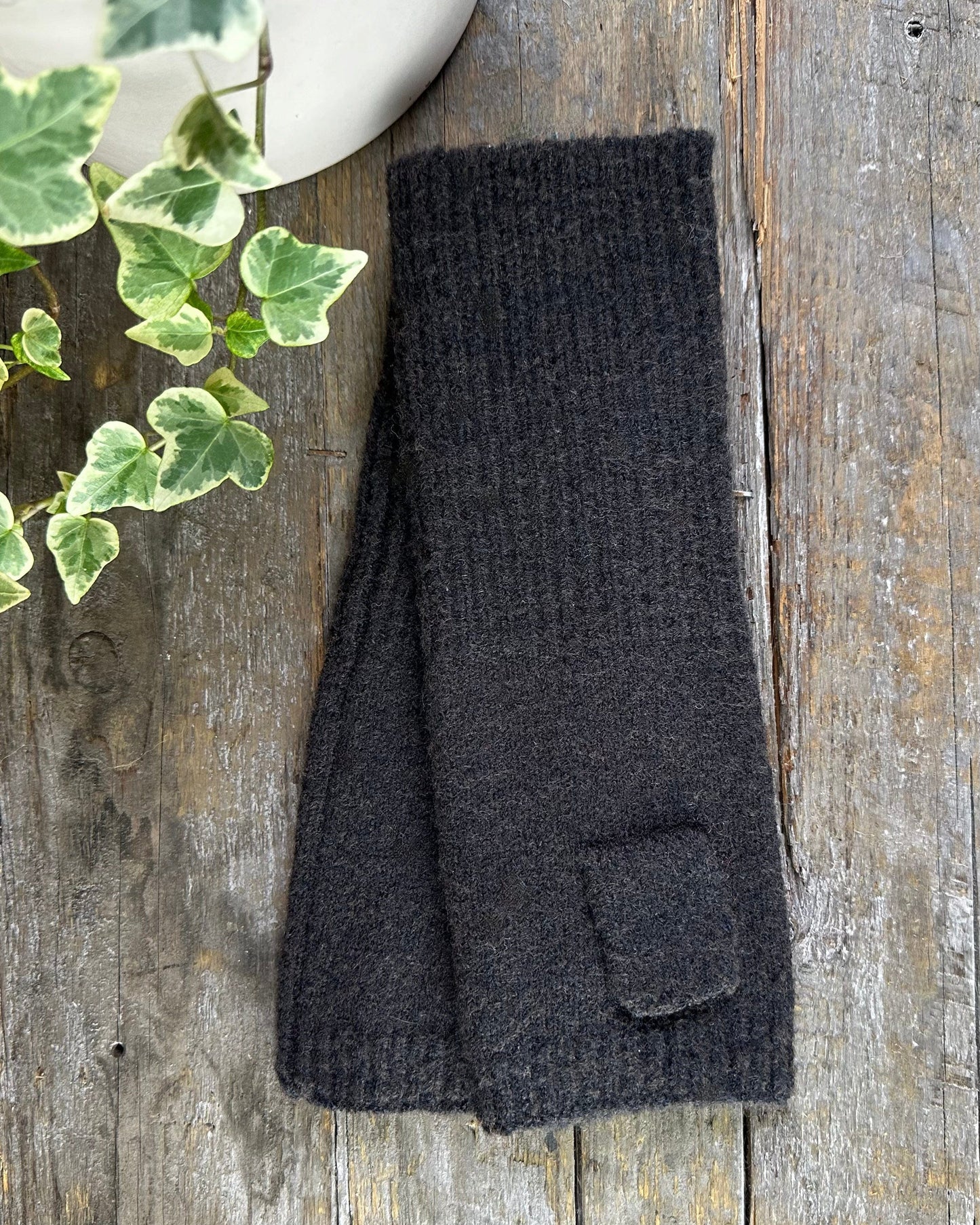 Gloves Knitted Wrist Warmers - Black