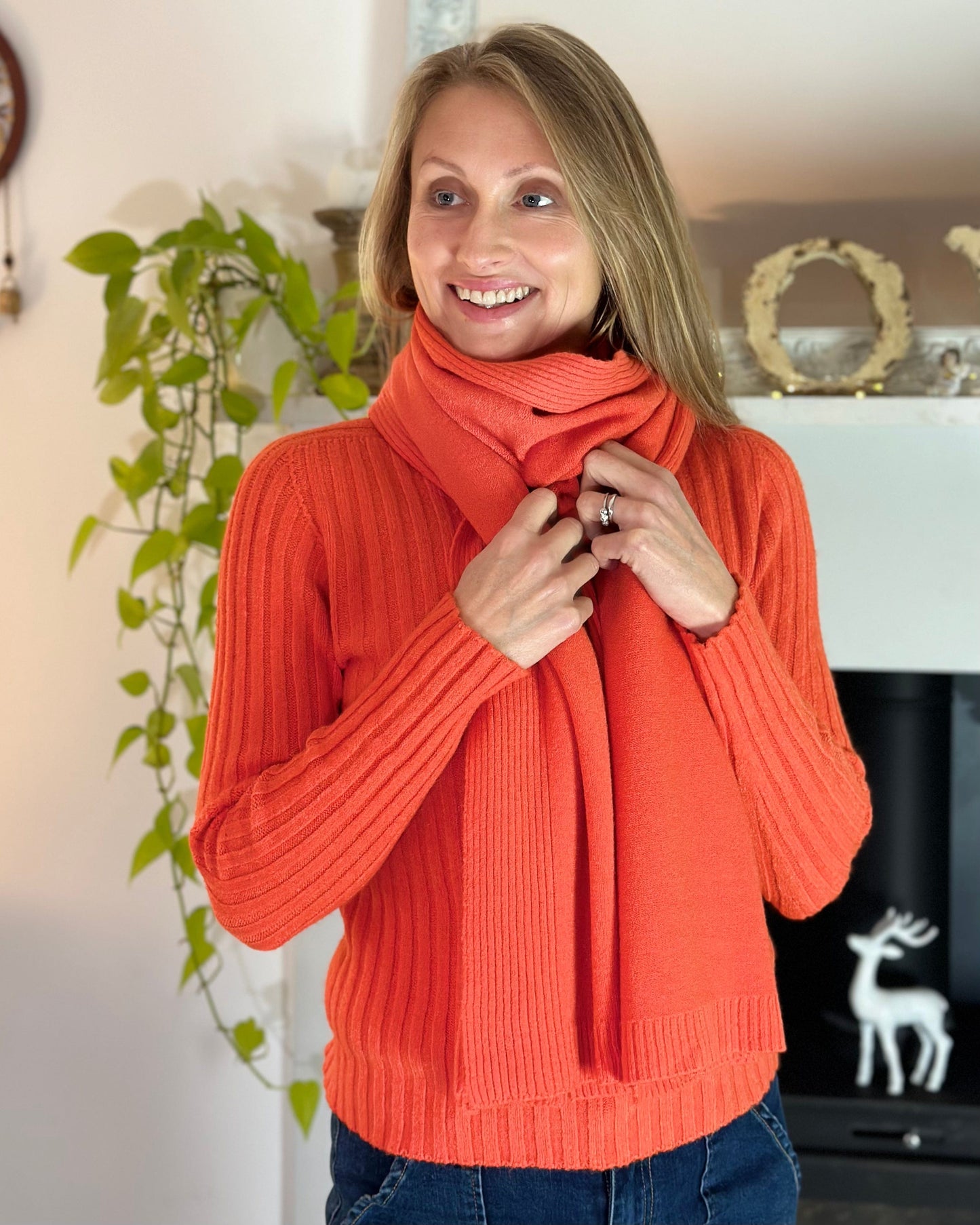 Long Ribbed Knitted Scarf - Orange