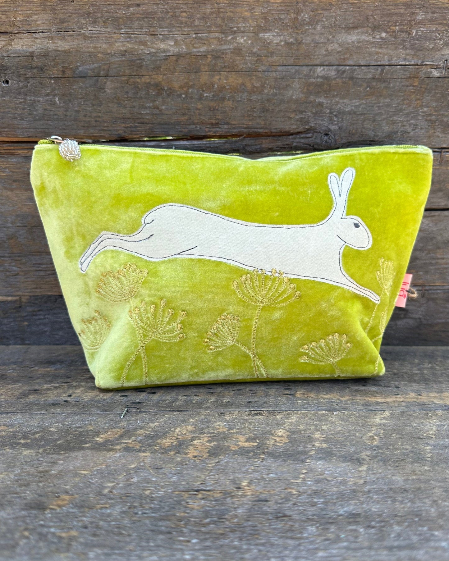 Make up bag Large Velvet Make Up Bag With Leaping Hare - Lime