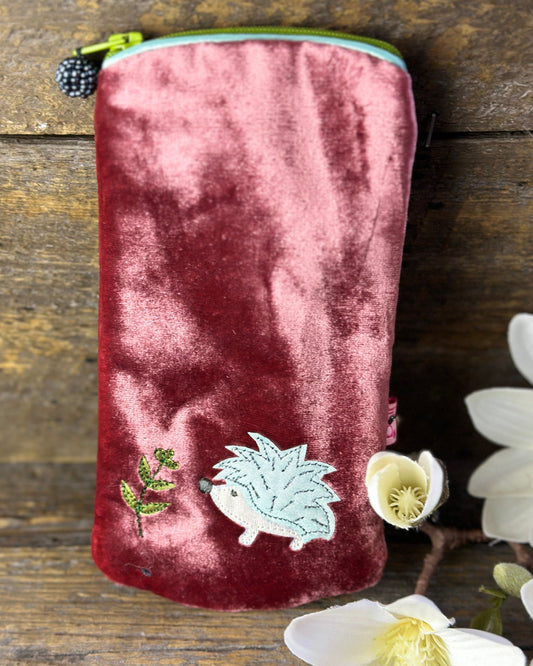 Make up bag Velvet Glasses Pouch With Hedgehog - Rust