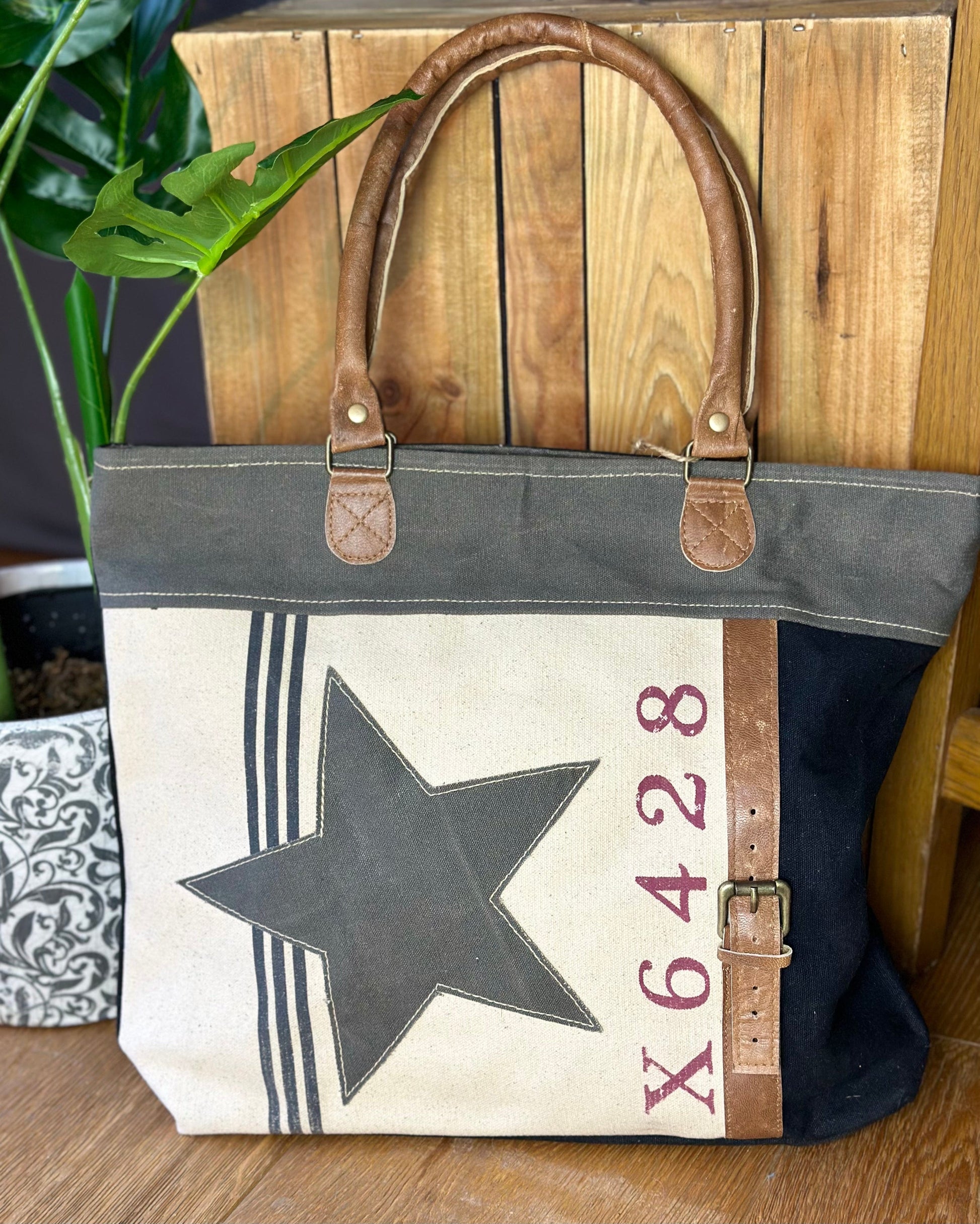 Recycled Canvas Bag - Grey Star