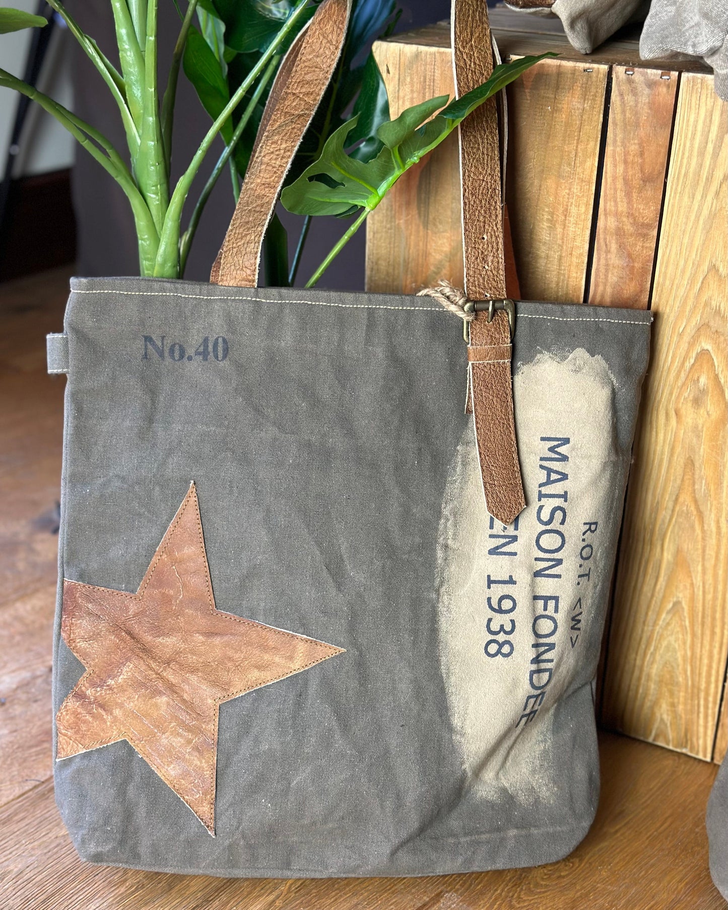 Recycled Canvas Bag - Maison Fondee