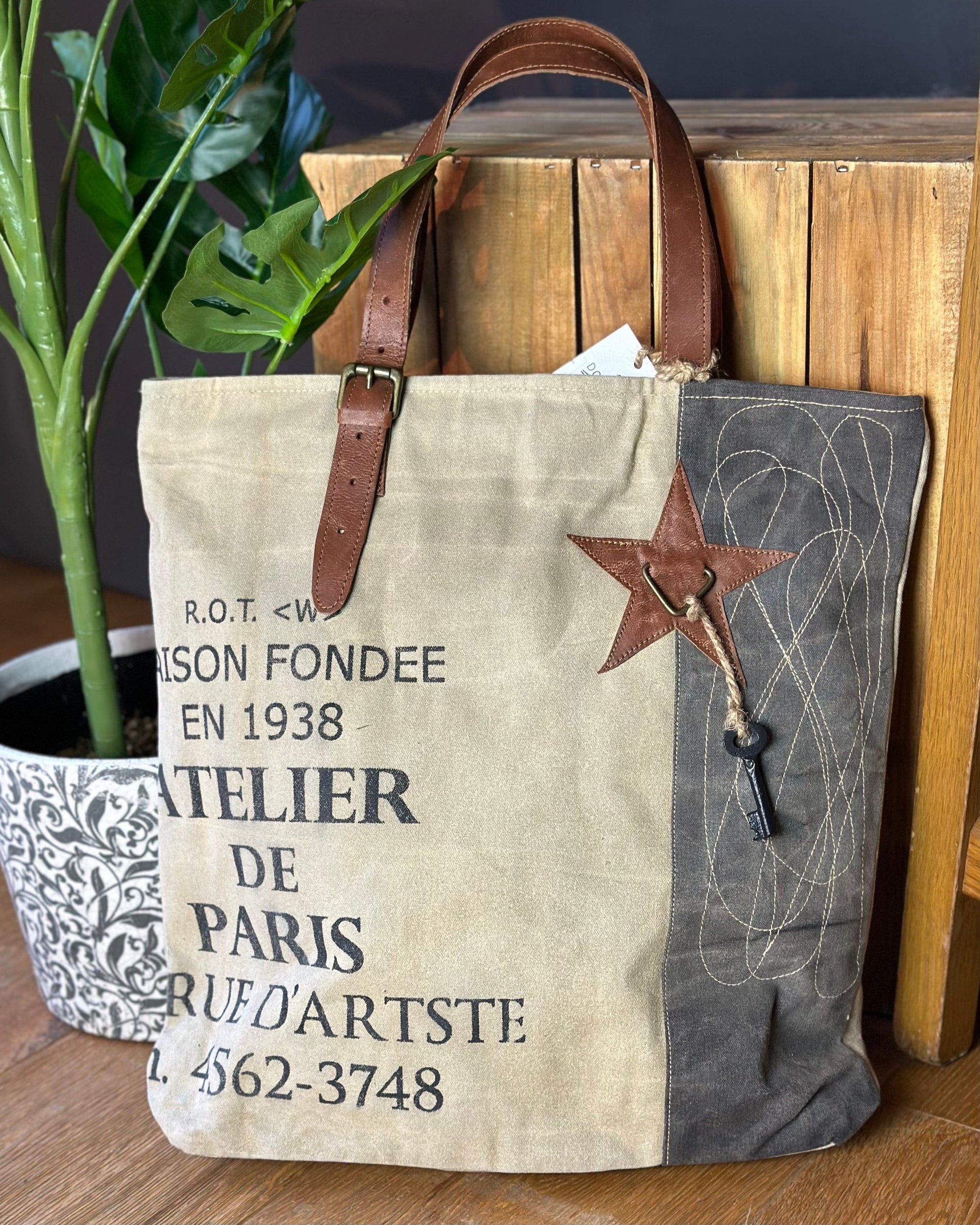 Recycled Canvas Bag - Vintage Shopper