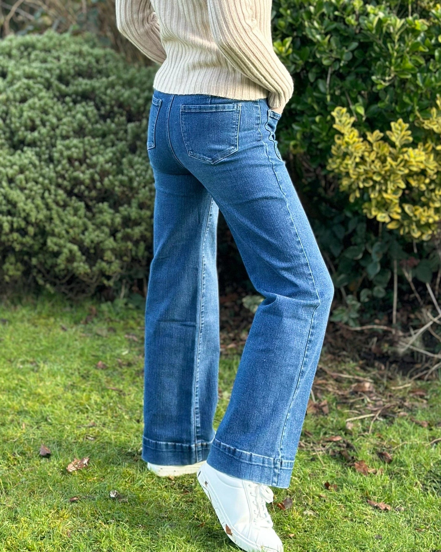 Stretchy Wide Leg Jeans - Denim