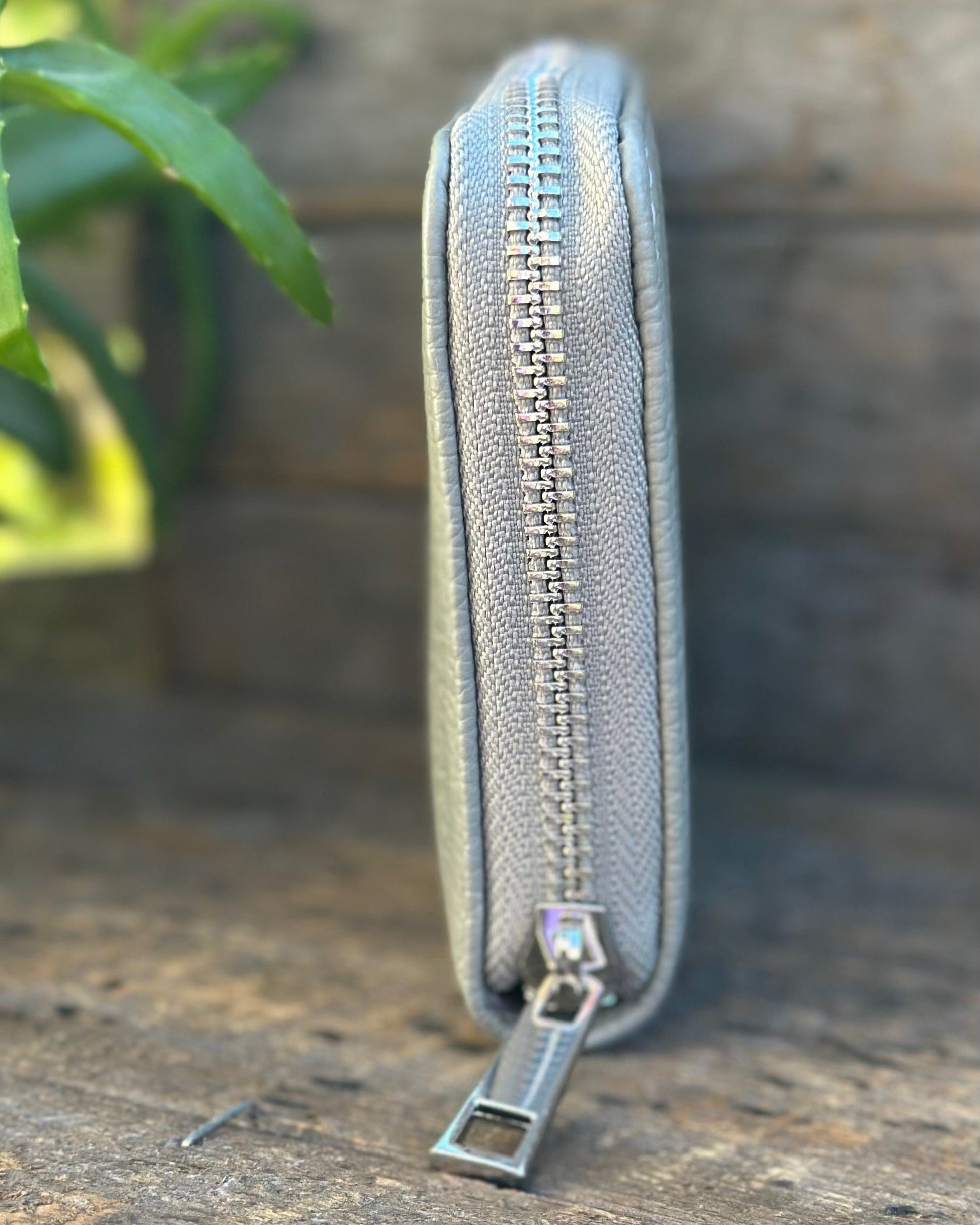 purses Leather Purse/Card Holder - Pale Grey
